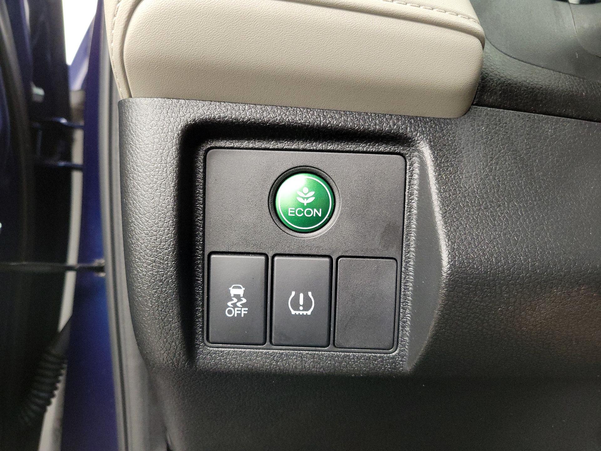 Thumbnail: 2017 Honda HR-V - 13