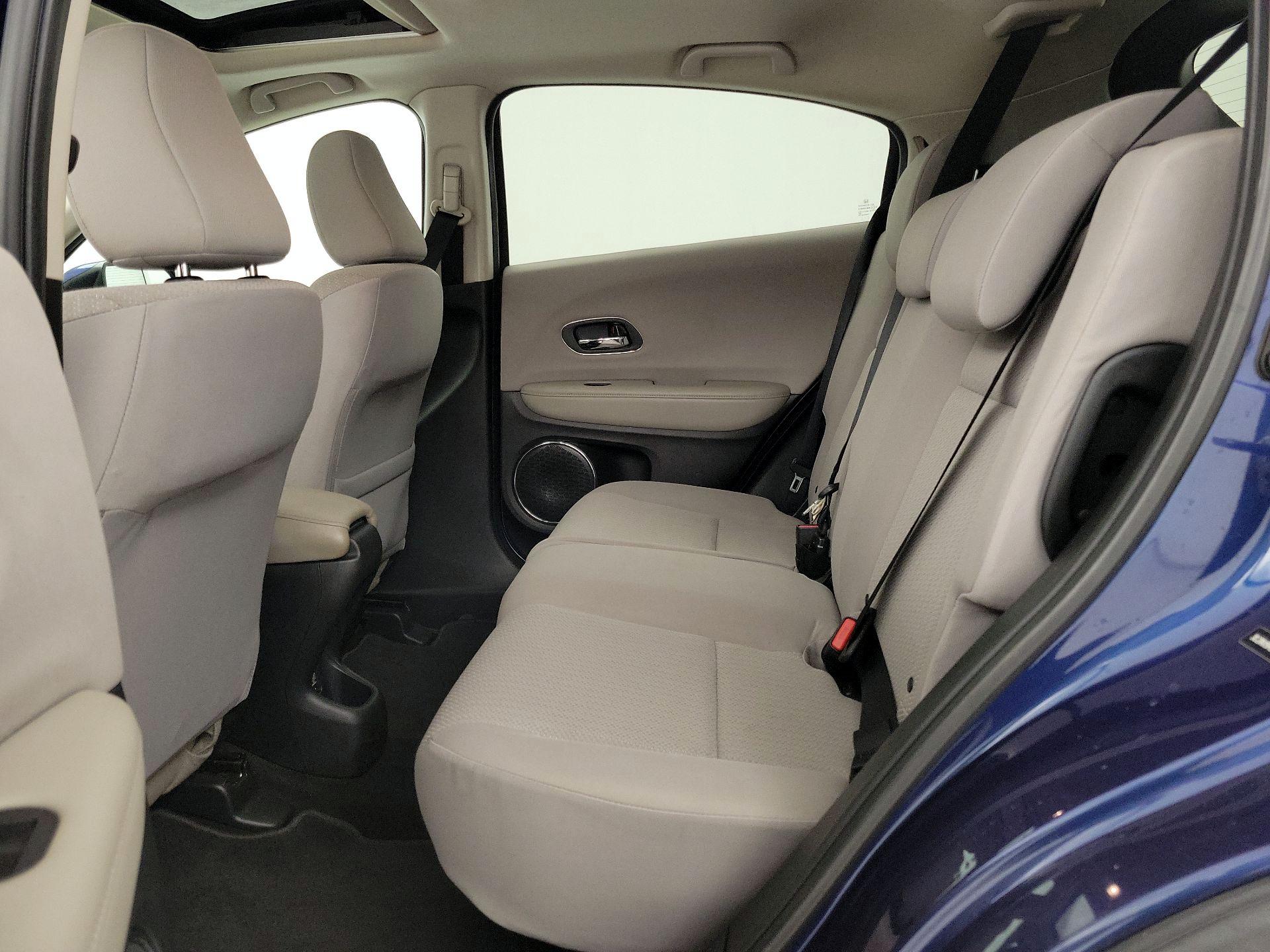 Thumbnail: 2017 Honda HR-V - 19