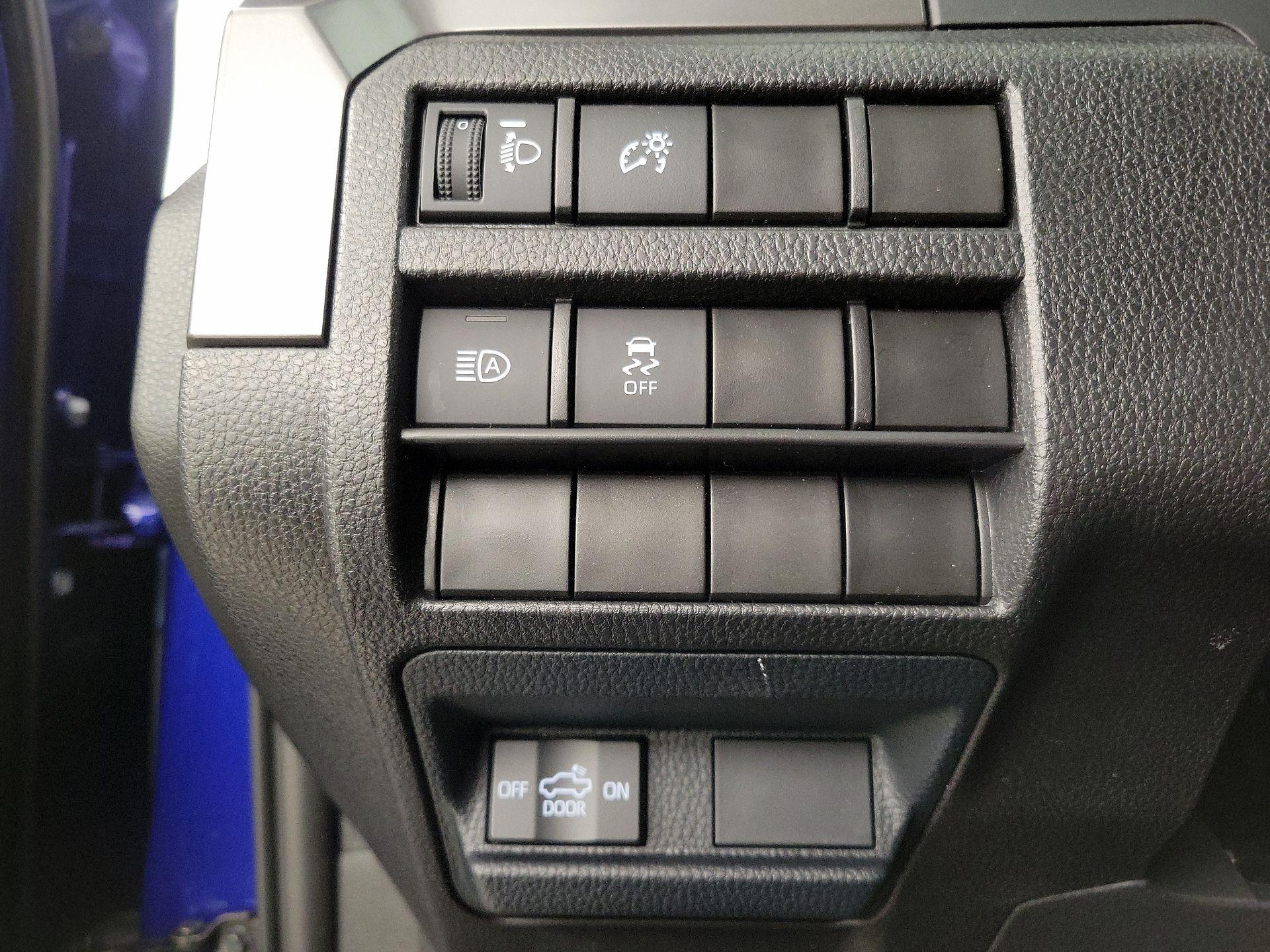 Thumbnail: 2025 Toyota Tacoma - 13