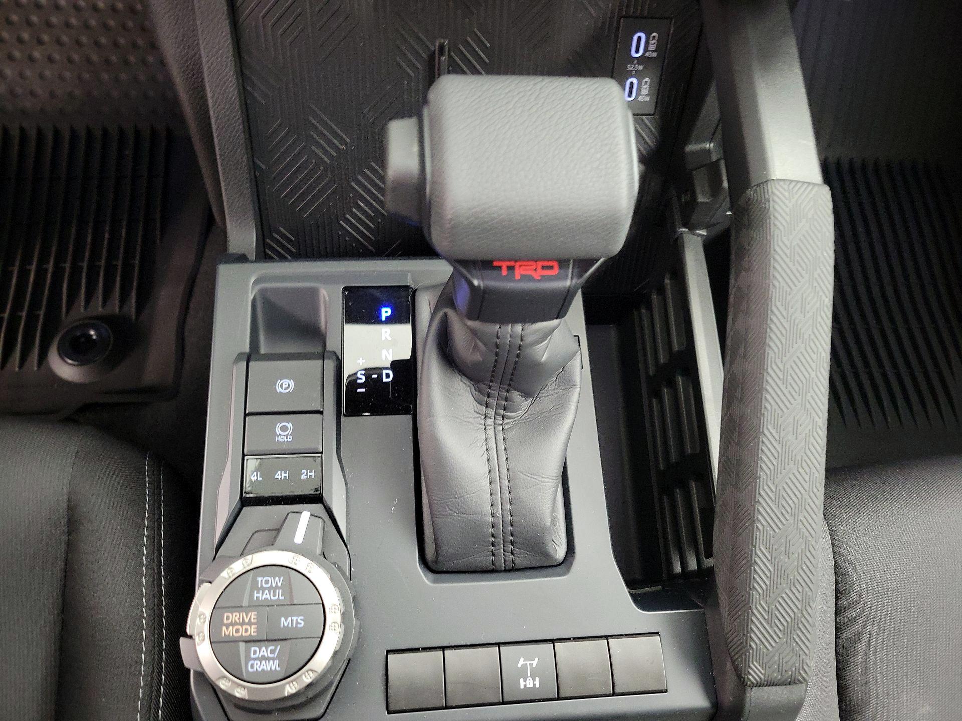 Thumbnail: 2025 Toyota Tacoma - 18