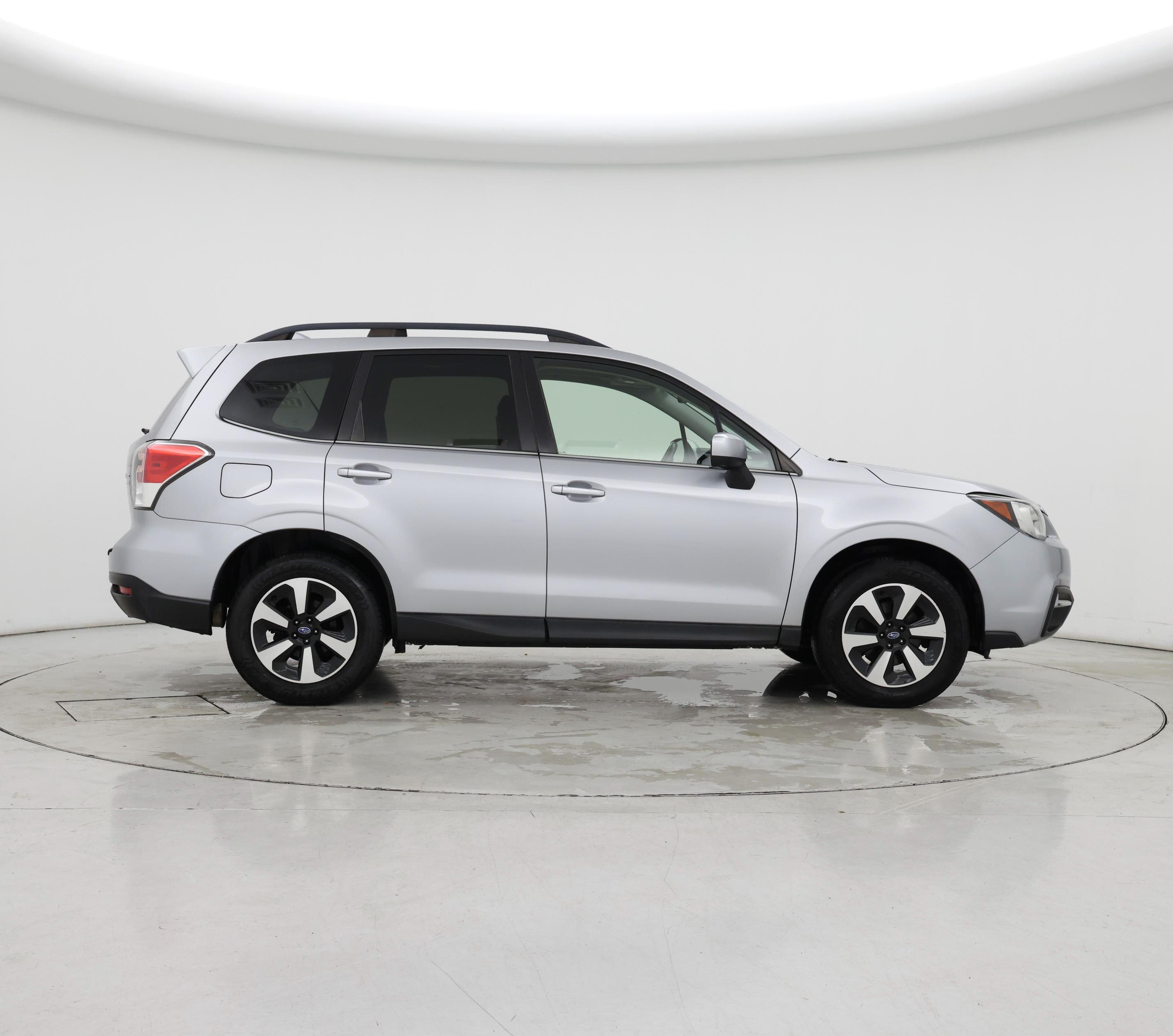 Thumbnail: 2017 Subaru Forester - 7