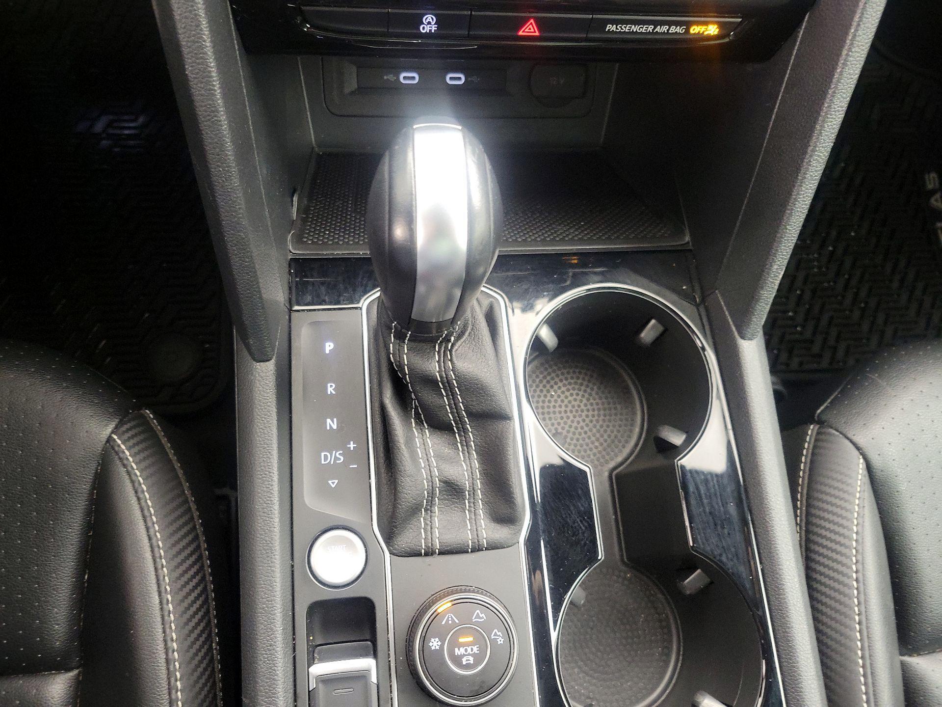 Thumbnail: 2022 Volkswagen Atlas - 17