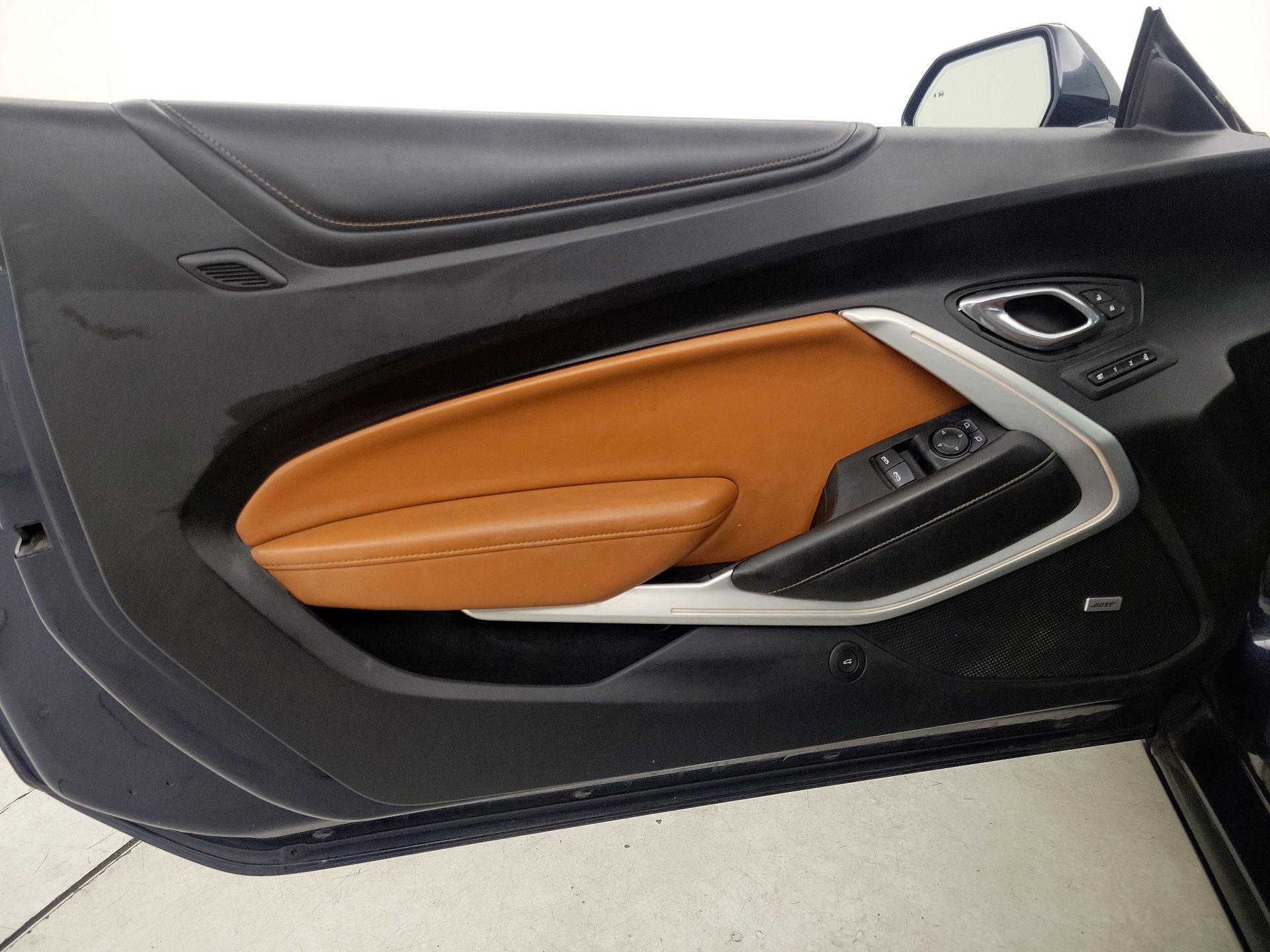 Thumbnail: 2016 Chevrolet Camaro - 12