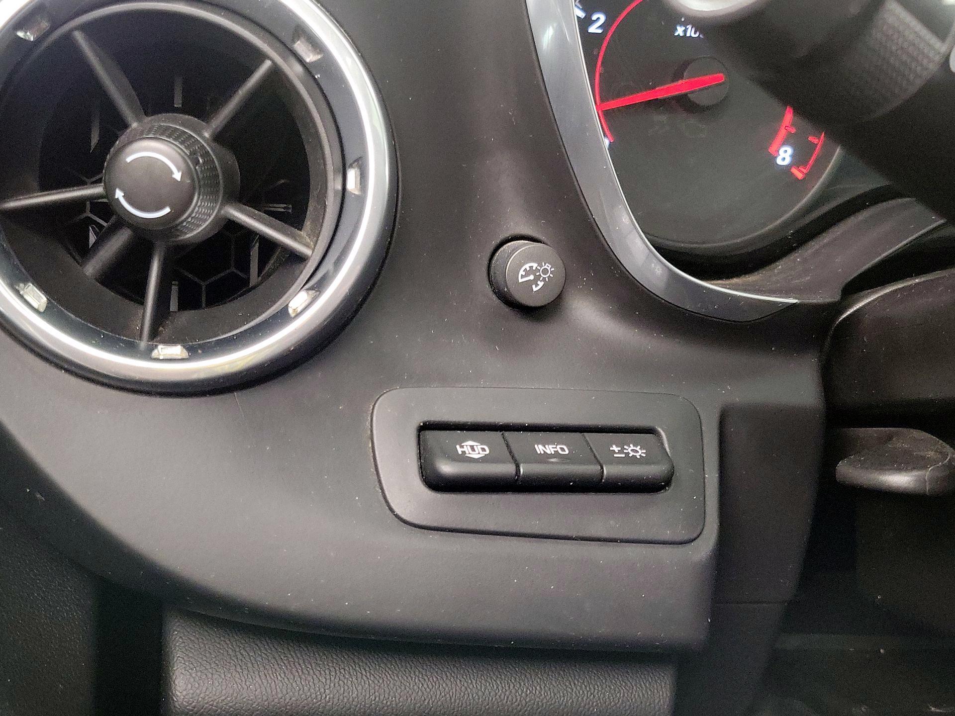 Thumbnail: 2016 Chevrolet Camaro - 13