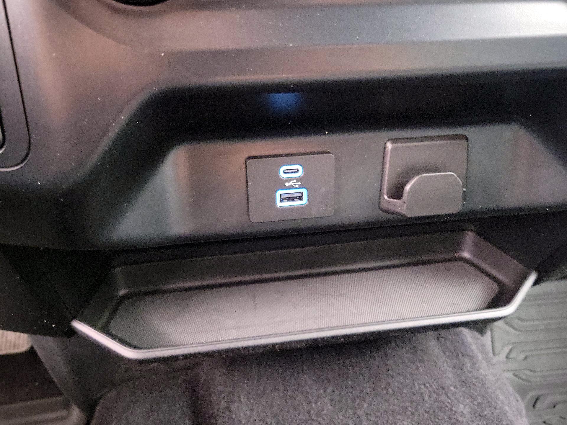 Thumbnail: 2023 Ford F-150 - 19