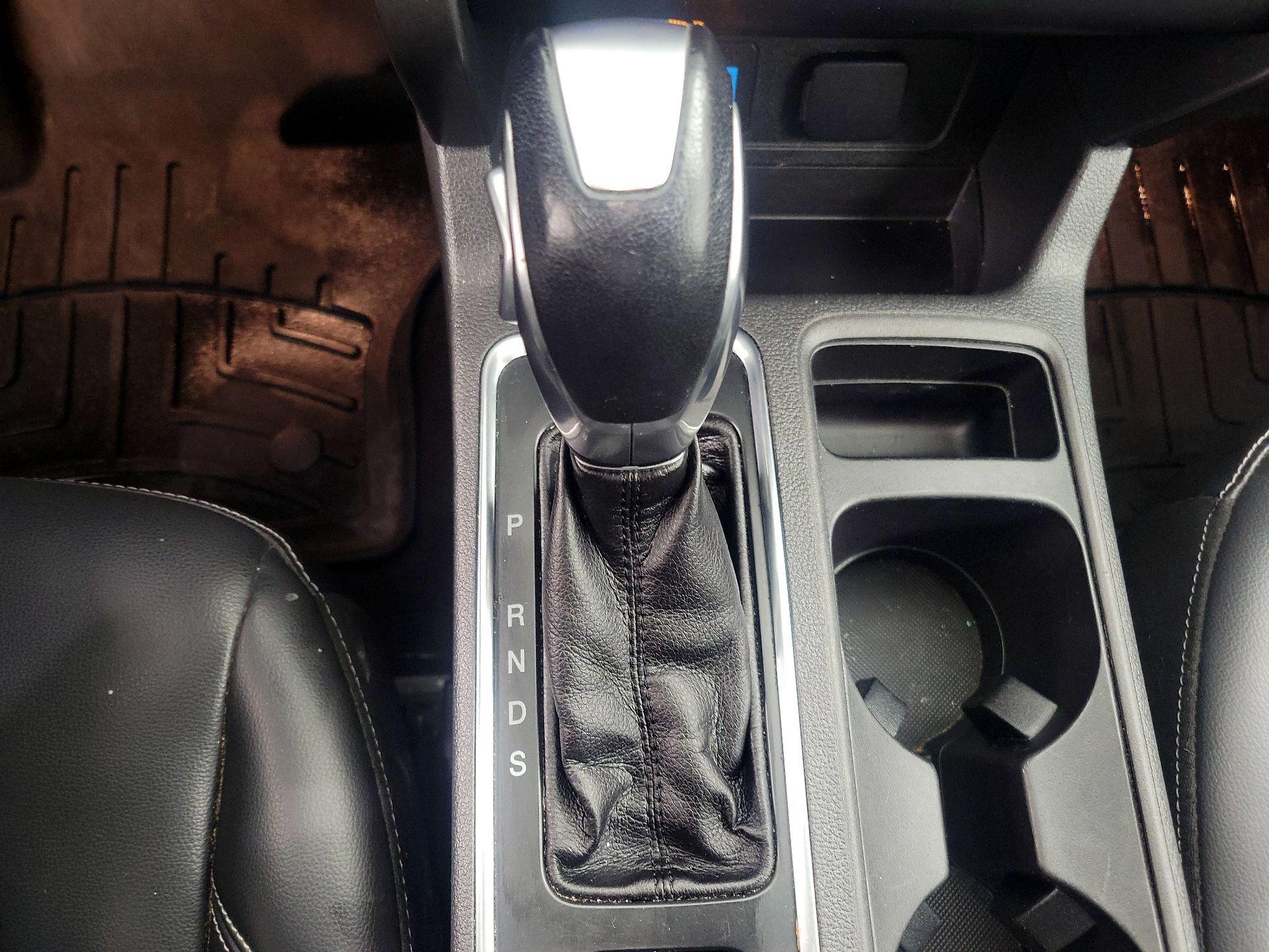 Thumbnail: 2019 Ford Escape - 17