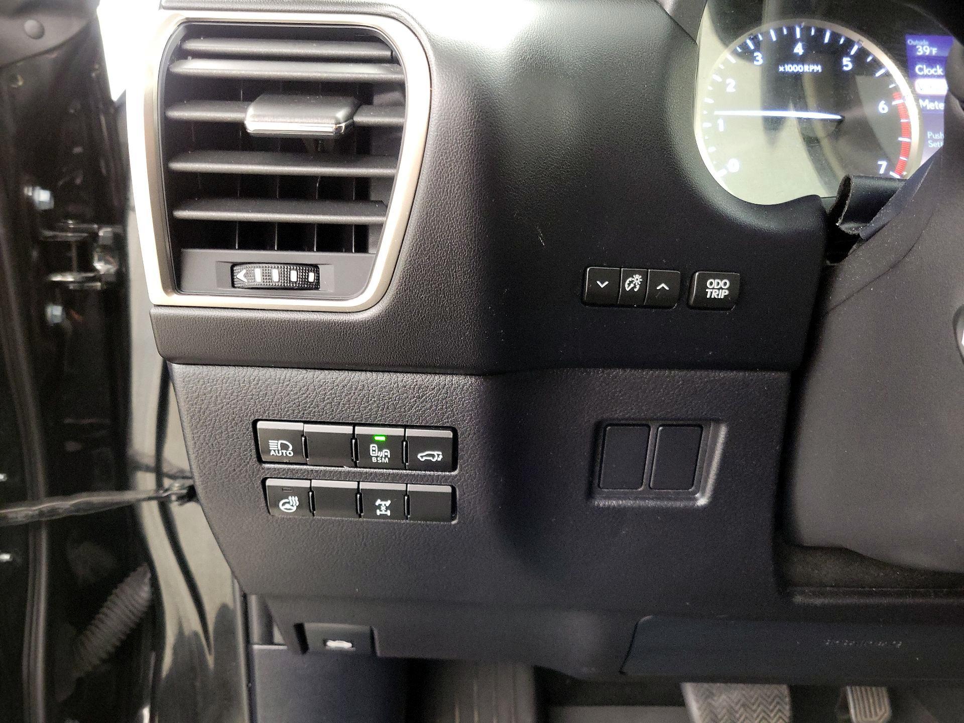 Thumbnail: 2018 Lexus NX - 13