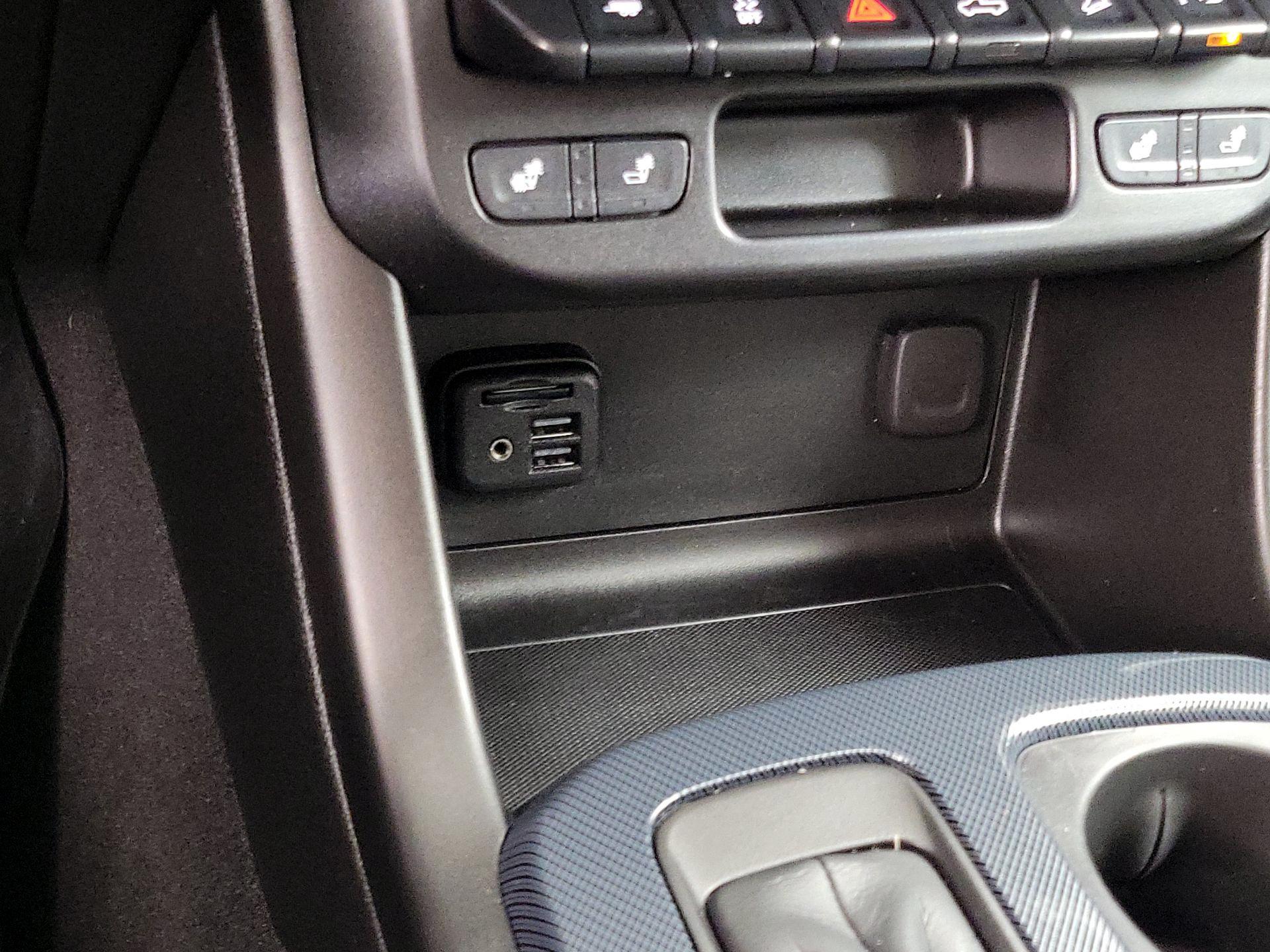 Thumbnail: 2022 Chevrolet Colorado - 19