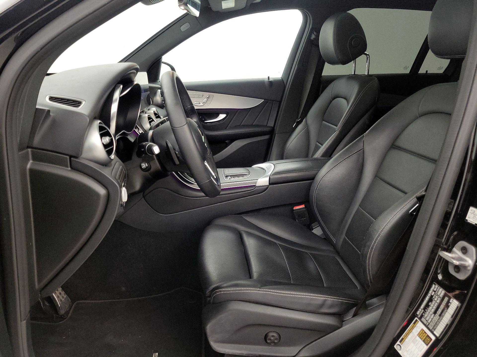 Thumbnail: 2022 Mercedes-Benz GLC - 11