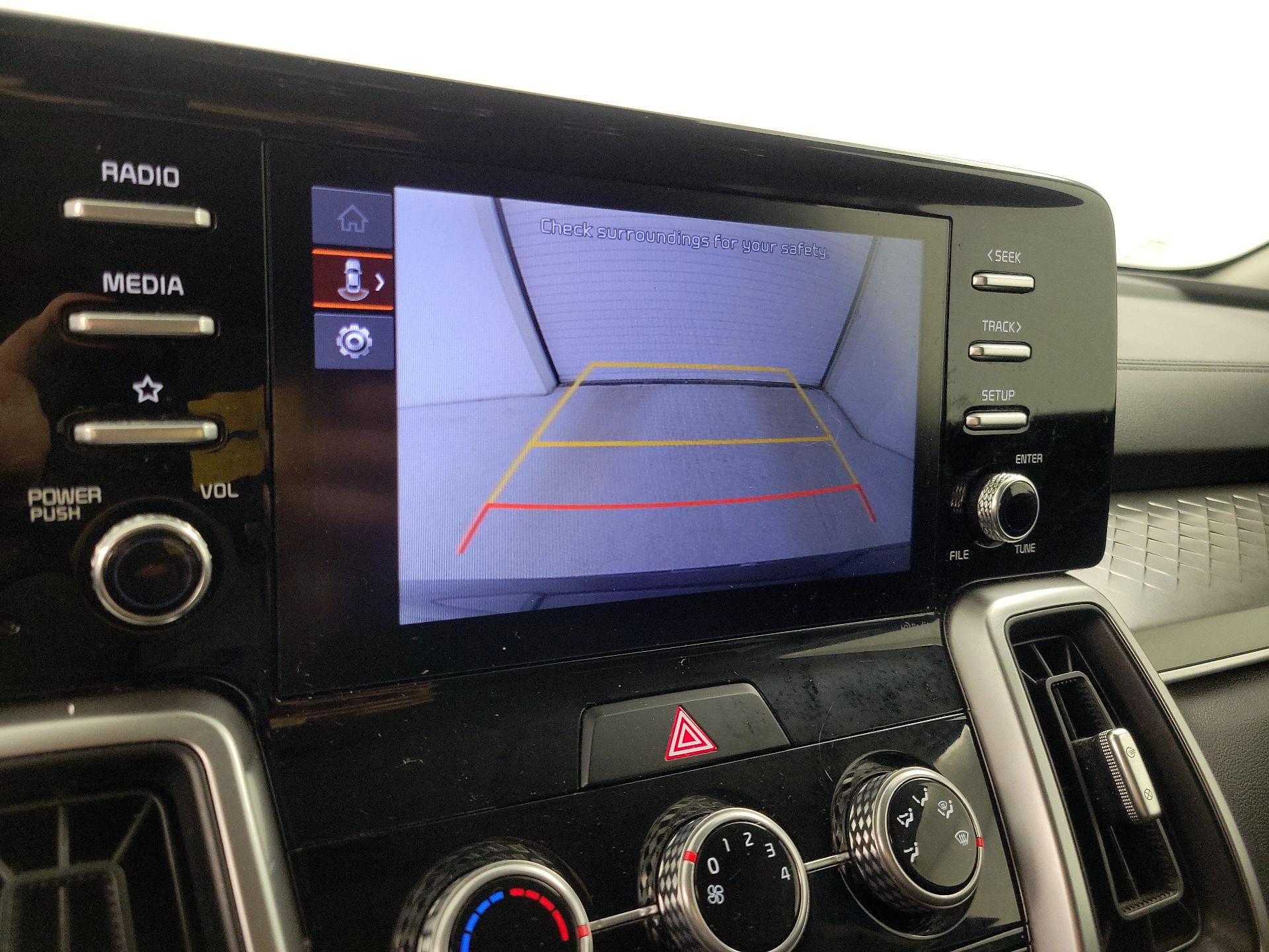 Thumbnail: 2022 Kia Sorento - 14