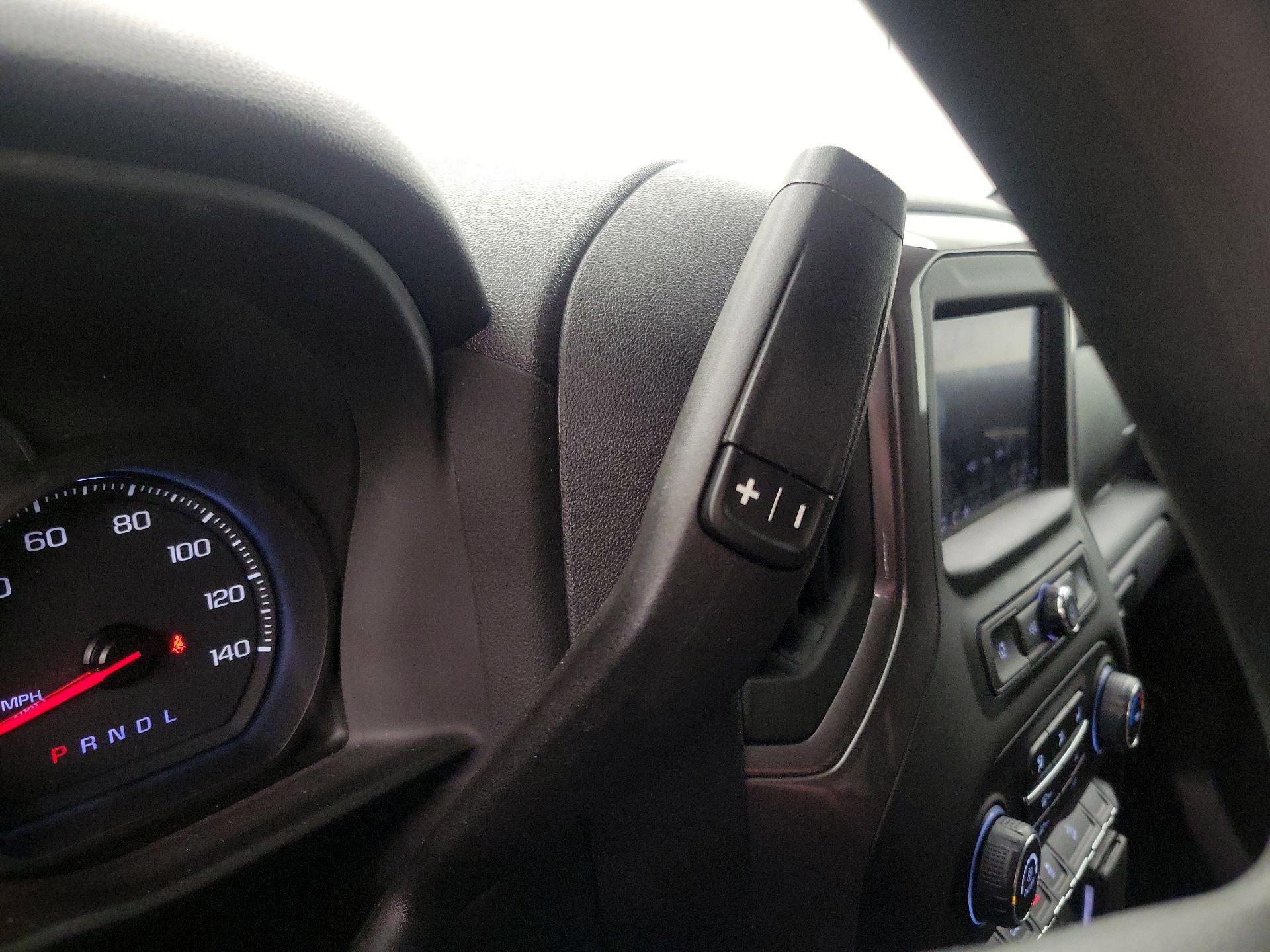 Thumbnail: 2024 Chevrolet Silverado 1500 - 17