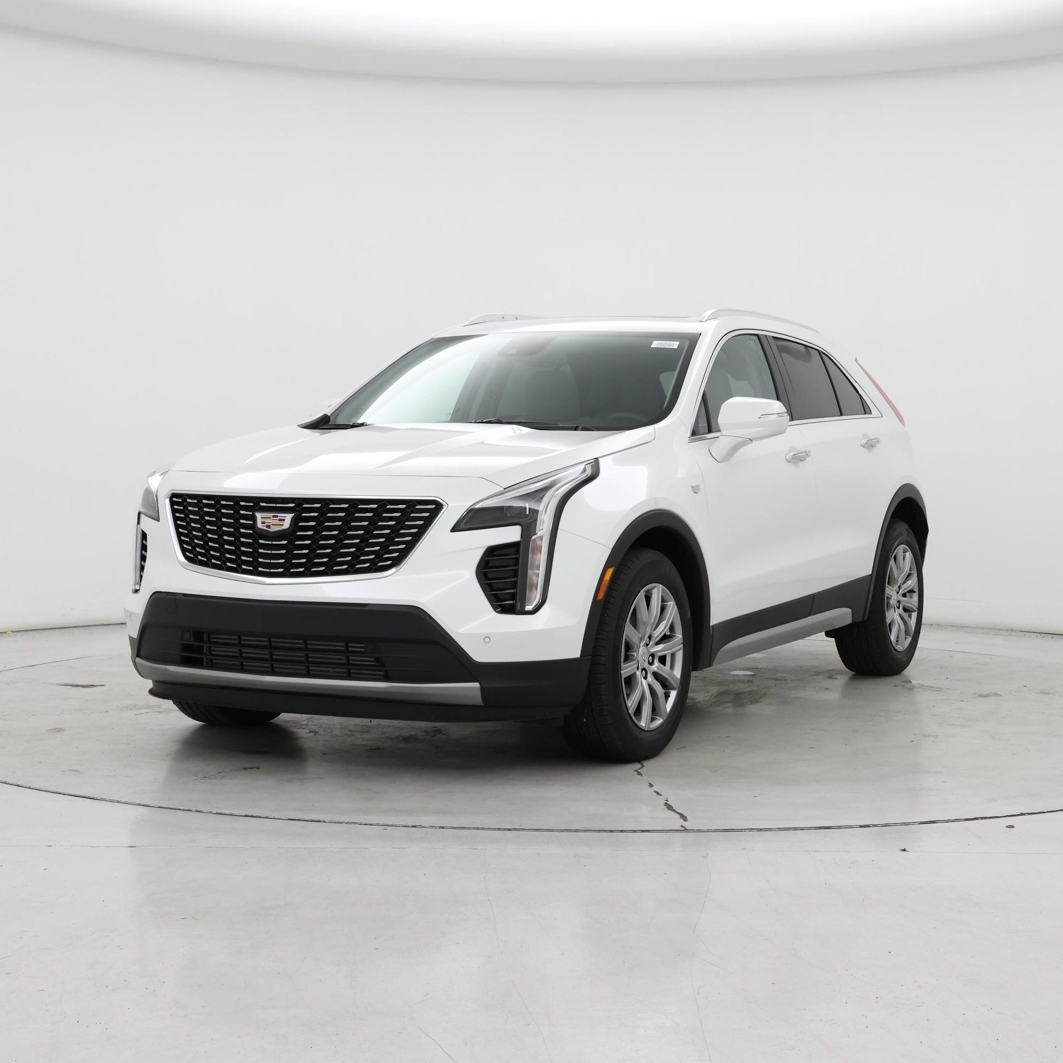 Thumbnail: 2023 Cadillac XT4 - 4