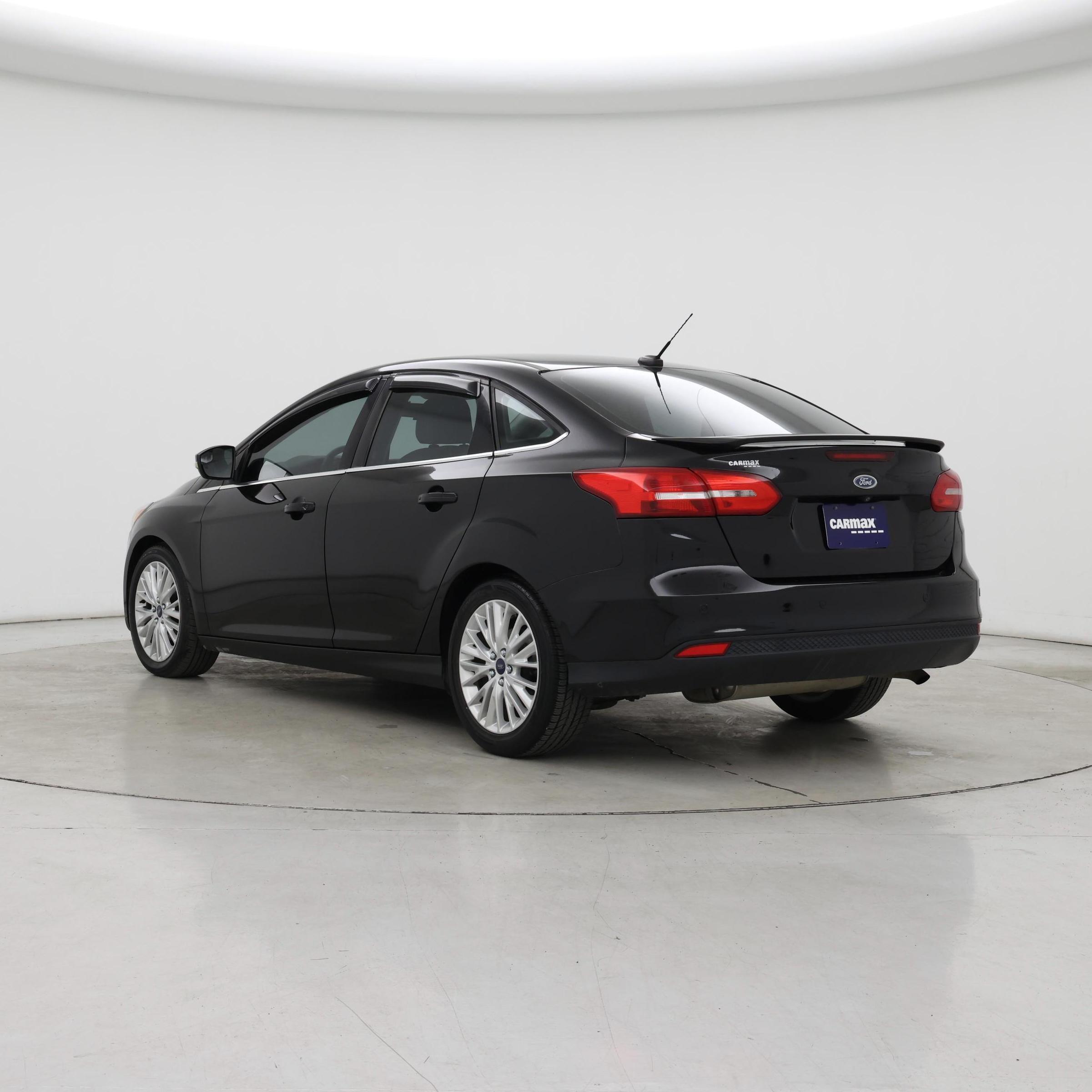 Thumbnail: 2015 Ford Focus - 2