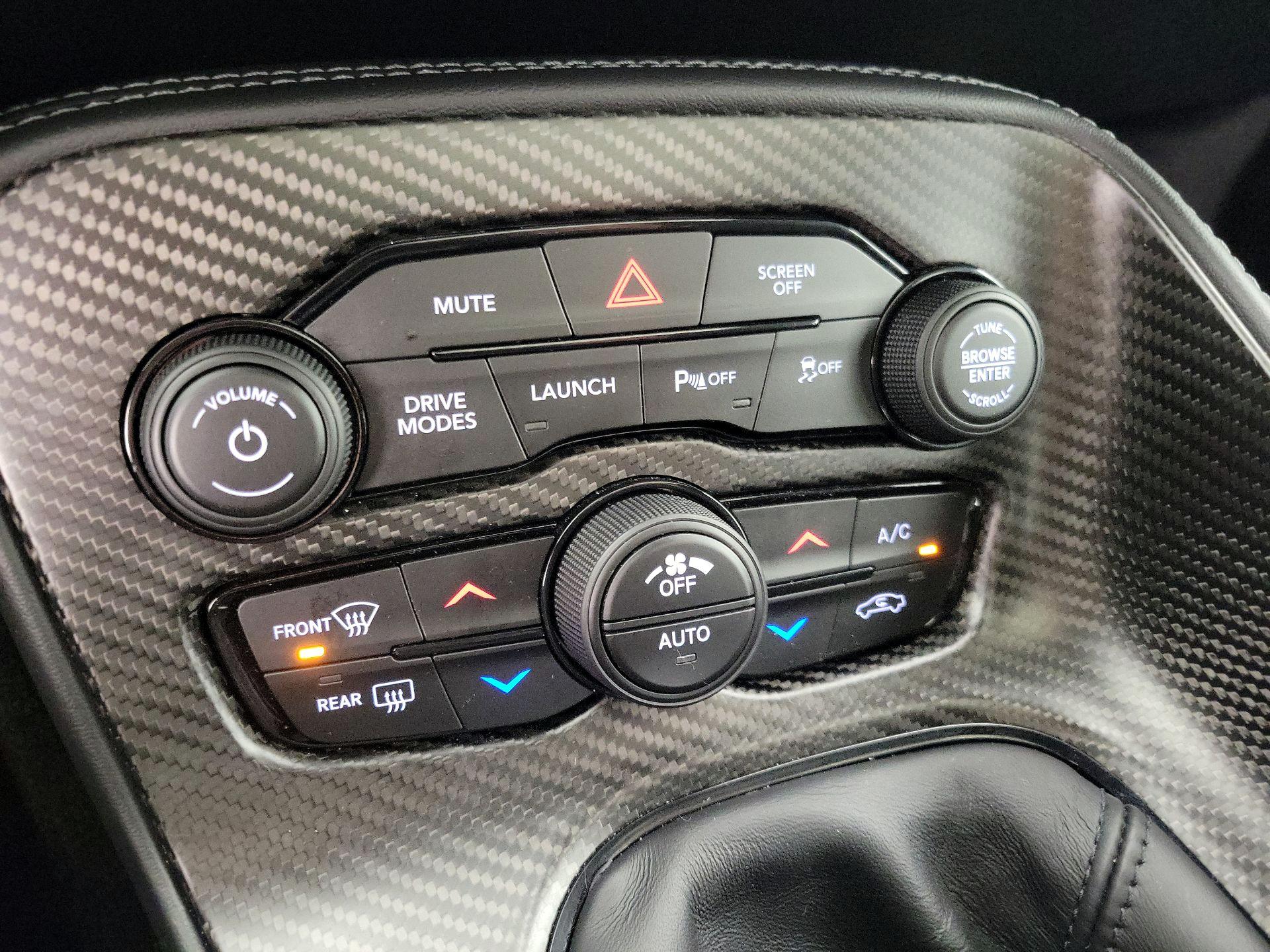 Thumbnail: 2020 Dodge Challenger - 17