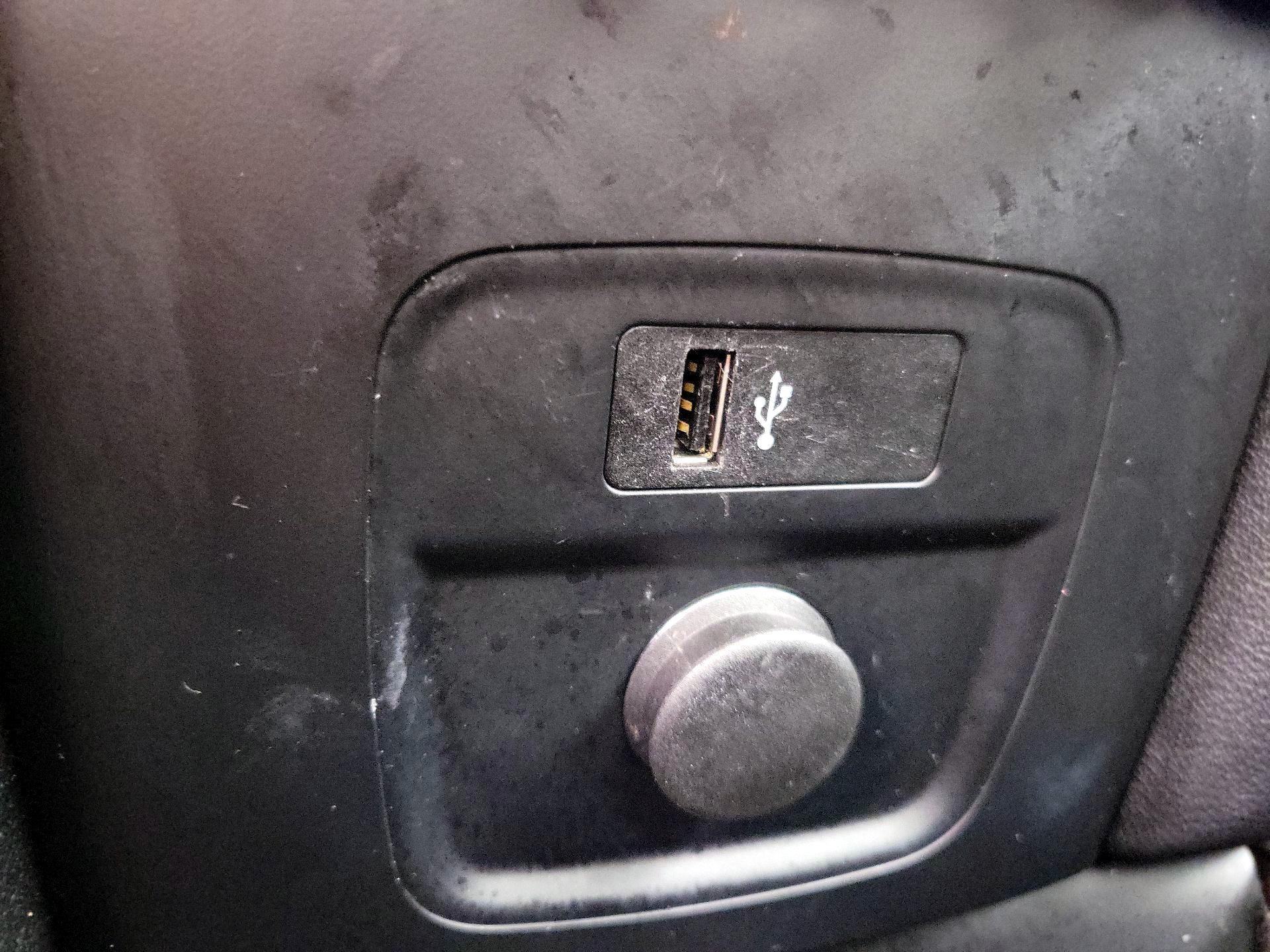 Thumbnail: 2022 MINI Cooper Countryman - 18