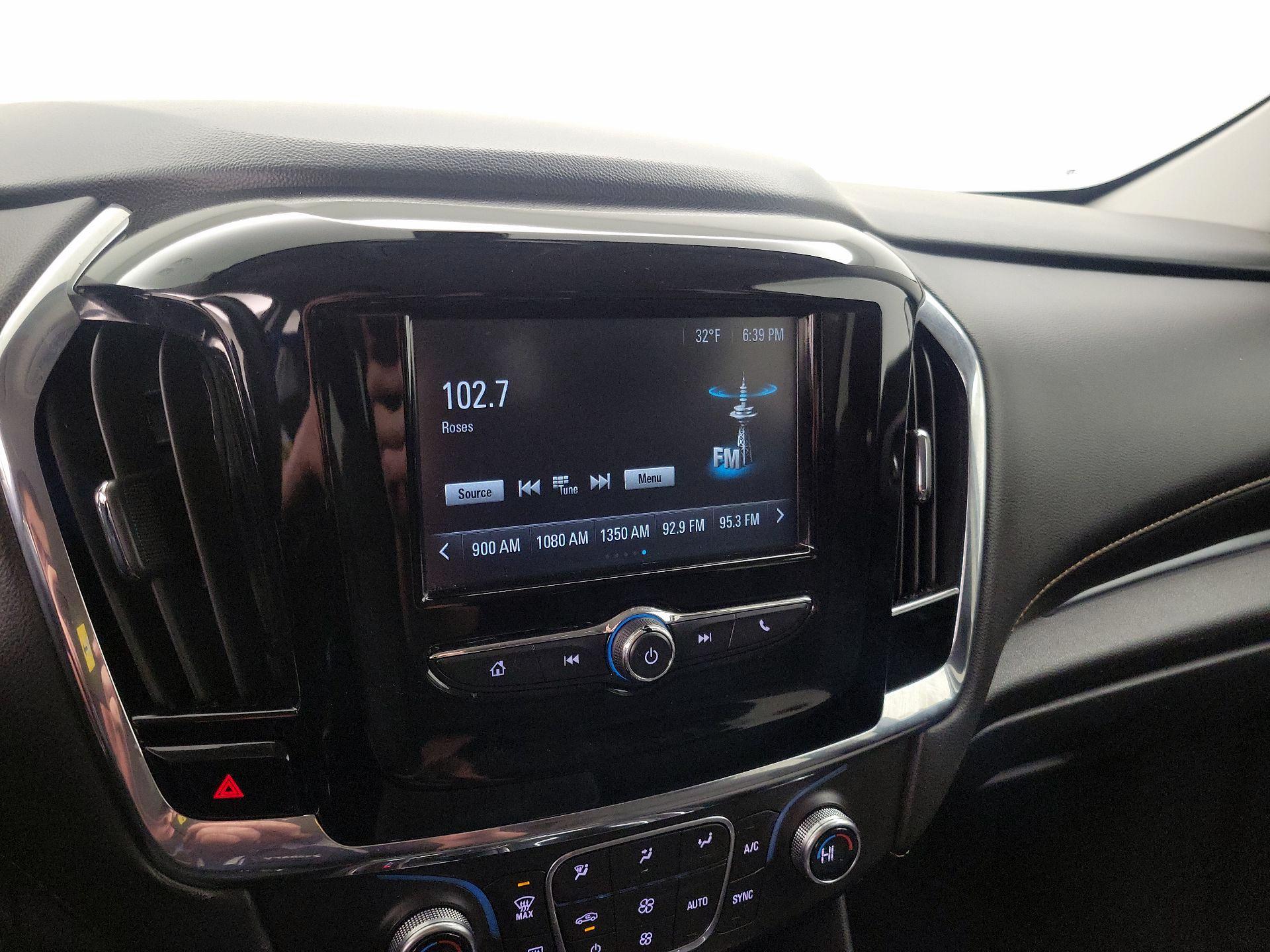 Thumbnail: 2018 Chevrolet Traverse - 15