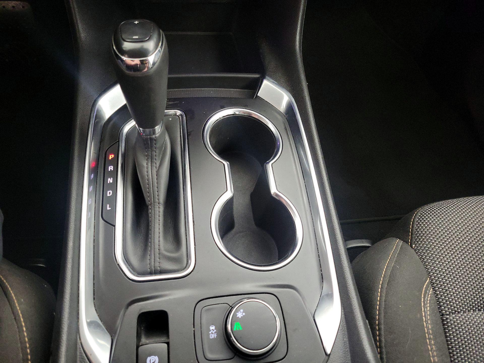 Thumbnail: 2018 Chevrolet Traverse - 17