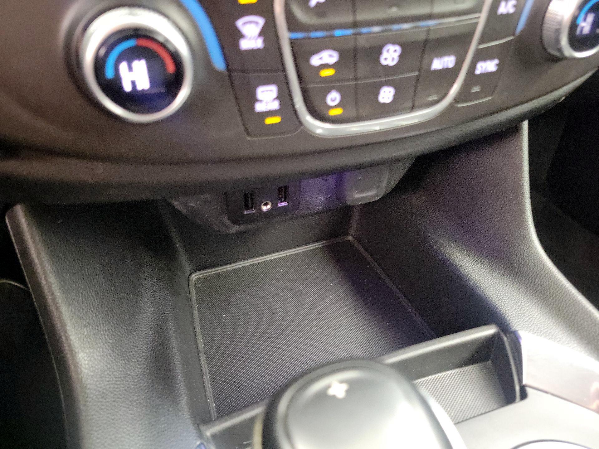 Thumbnail: 2018 Chevrolet Traverse - 18