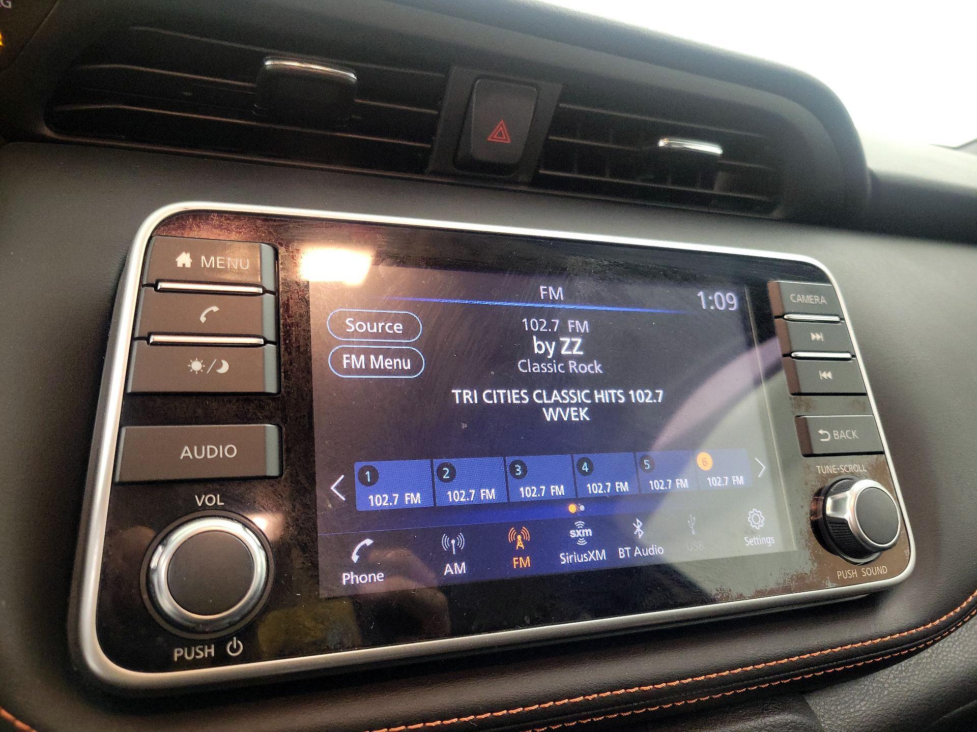 Thumbnail: 2020 Nissan Kicks - 14