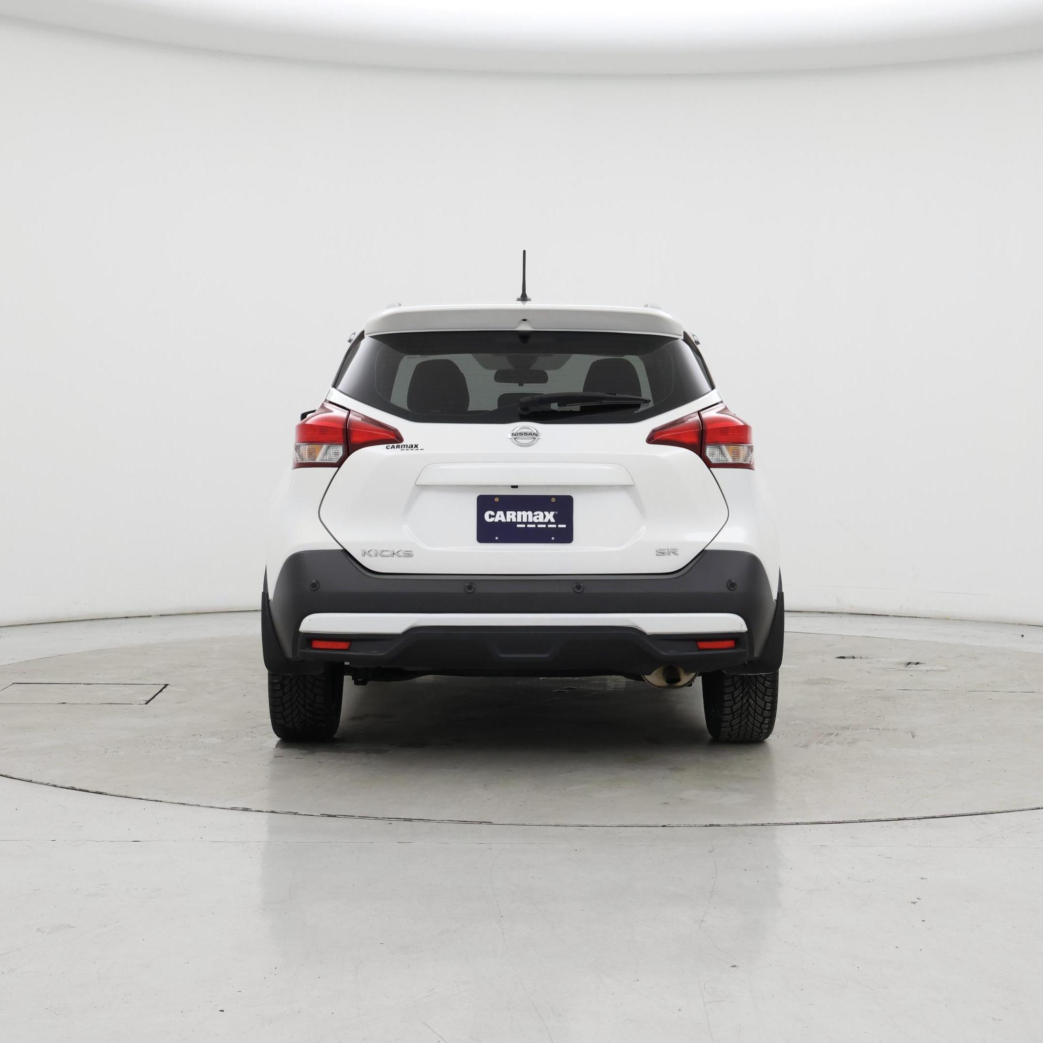 Thumbnail: 2020 Nissan Kicks - 2