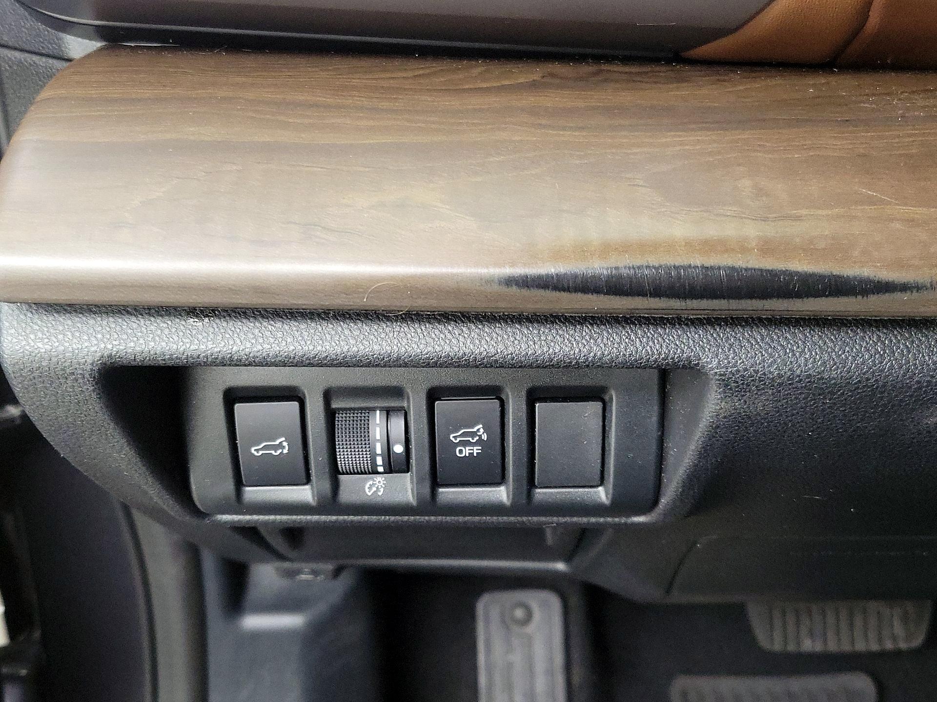 Thumbnail: 2022 Subaru Outback - 13