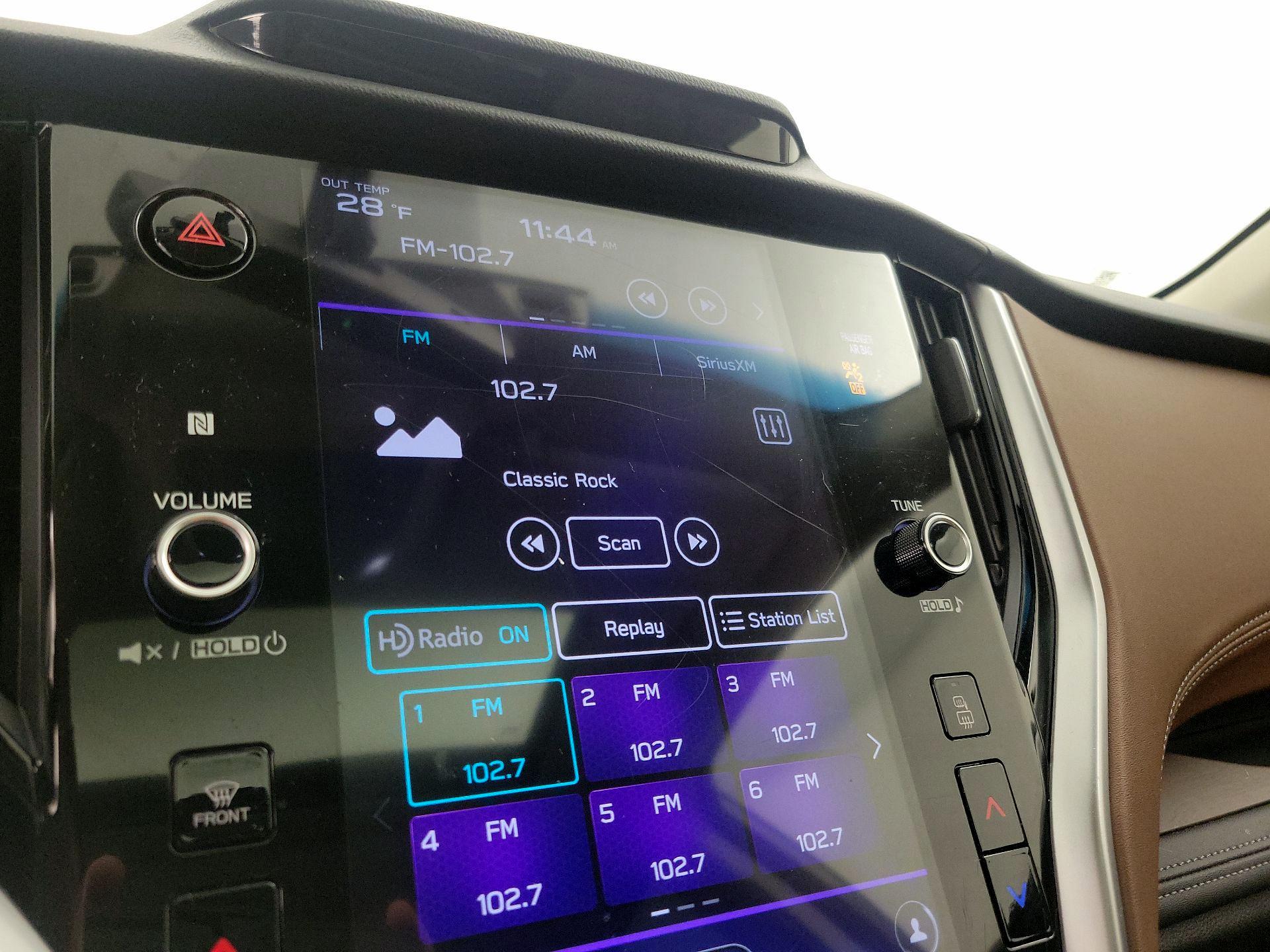 Thumbnail: 2022 Subaru Outback - 16