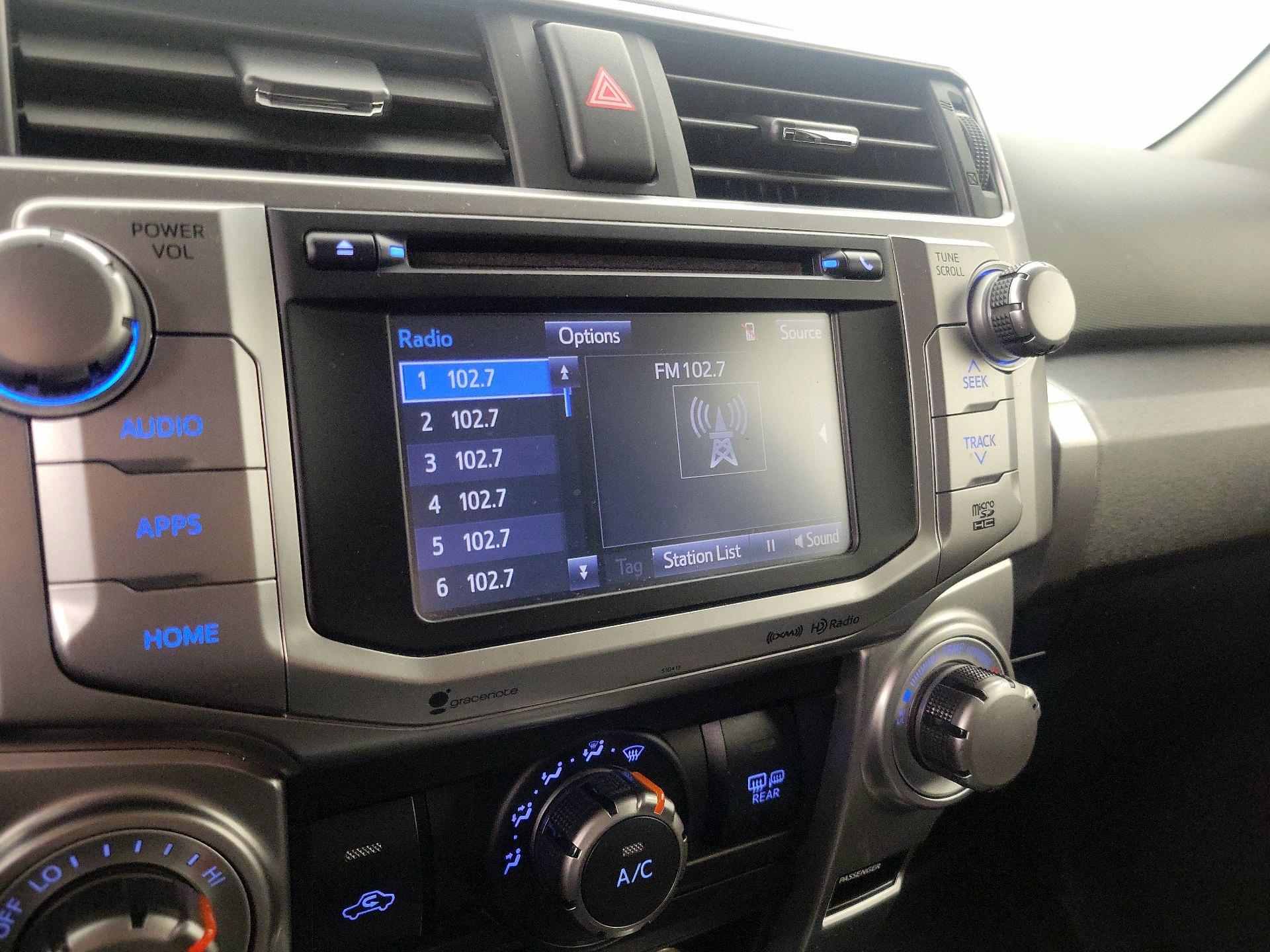 Thumbnail: 2019 Toyota 4Runner - 15