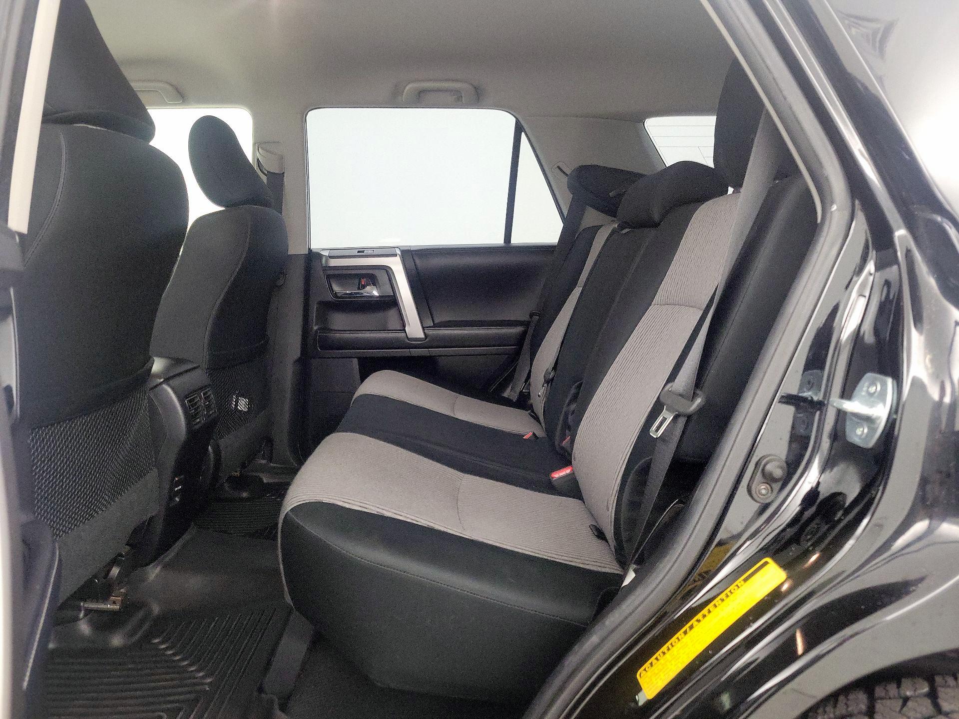 Thumbnail: 2019 Toyota 4Runner - 19