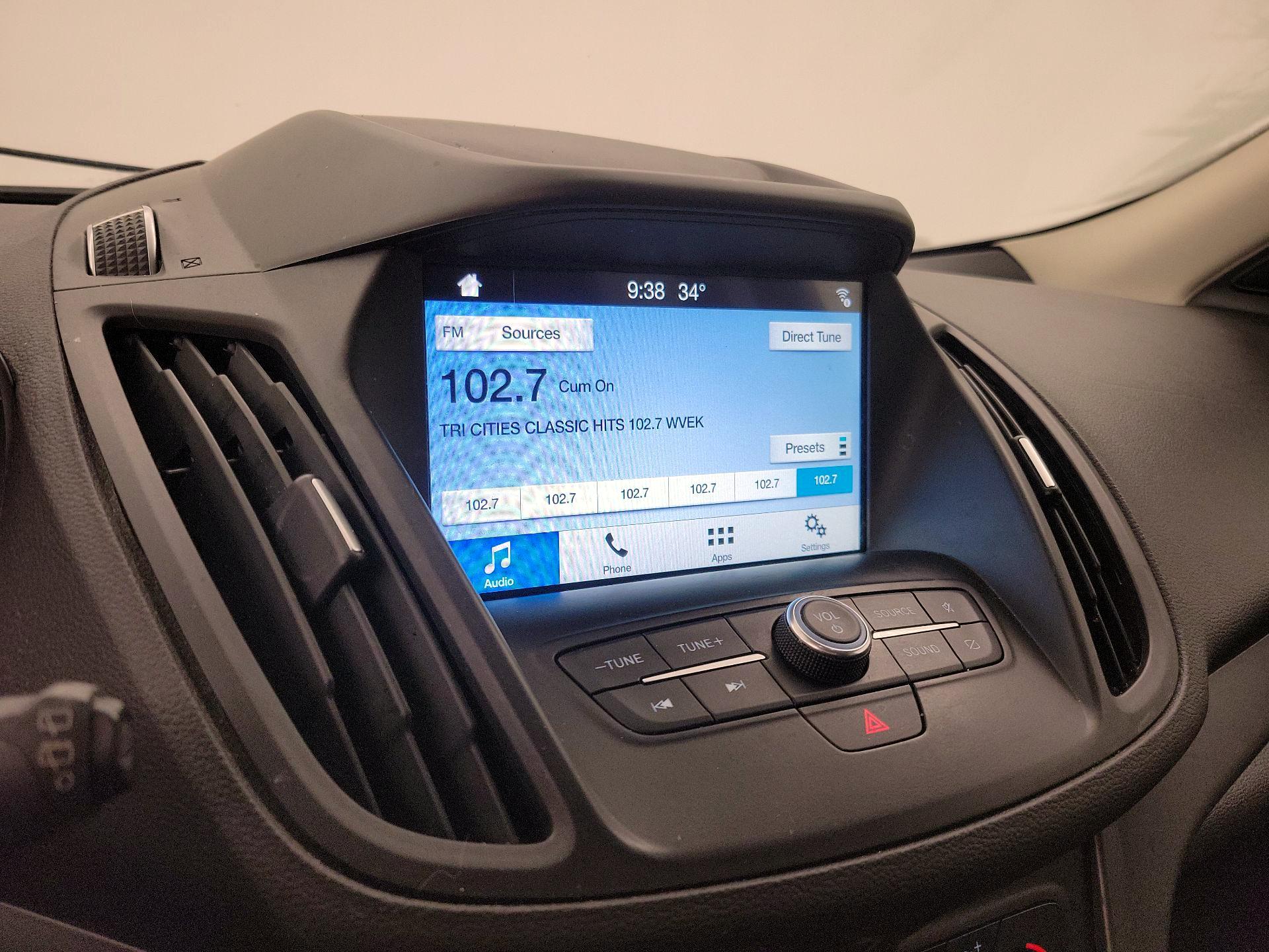 Thumbnail: 2019 Ford Escape - 15