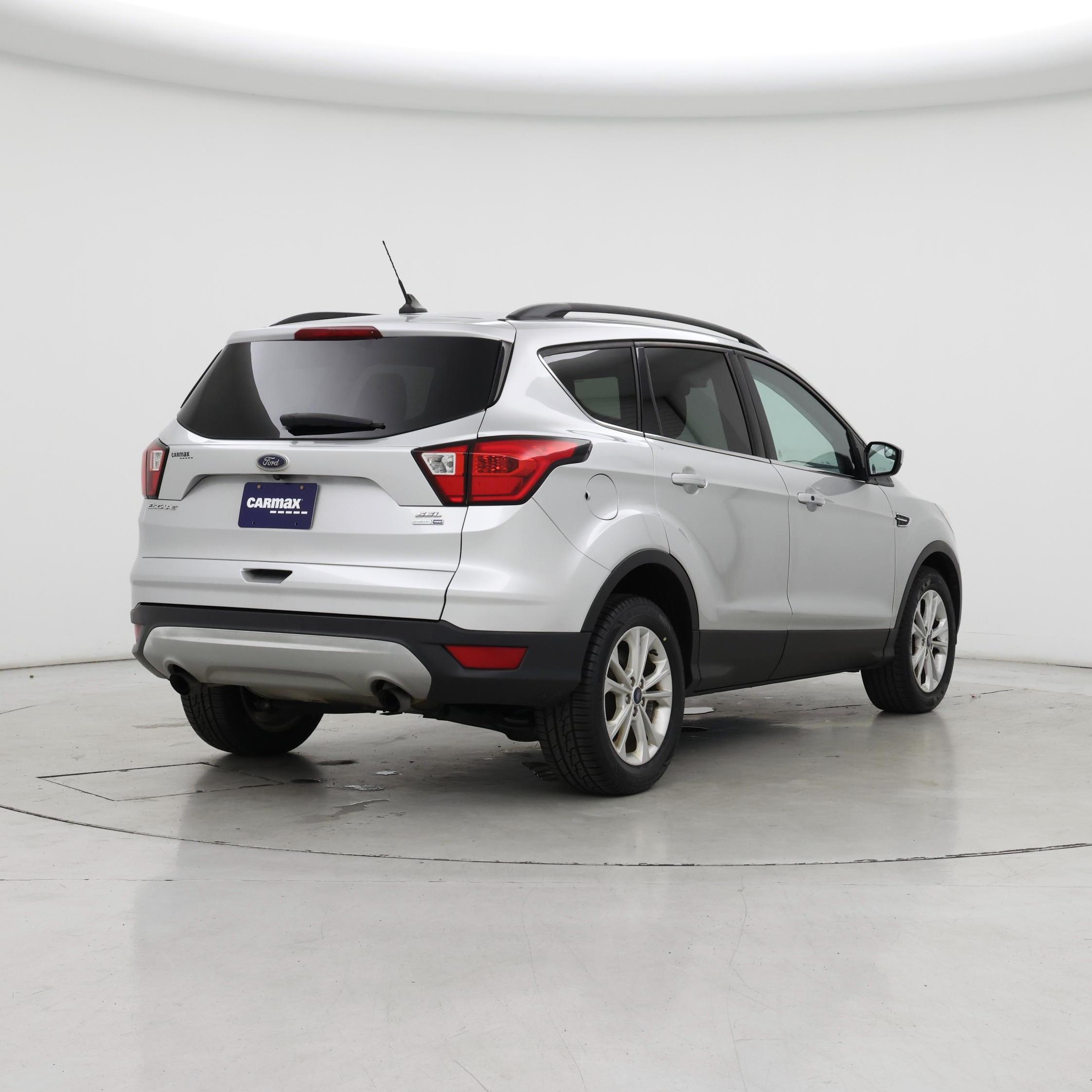 Thumbnail: 2019 Ford Escape - 8