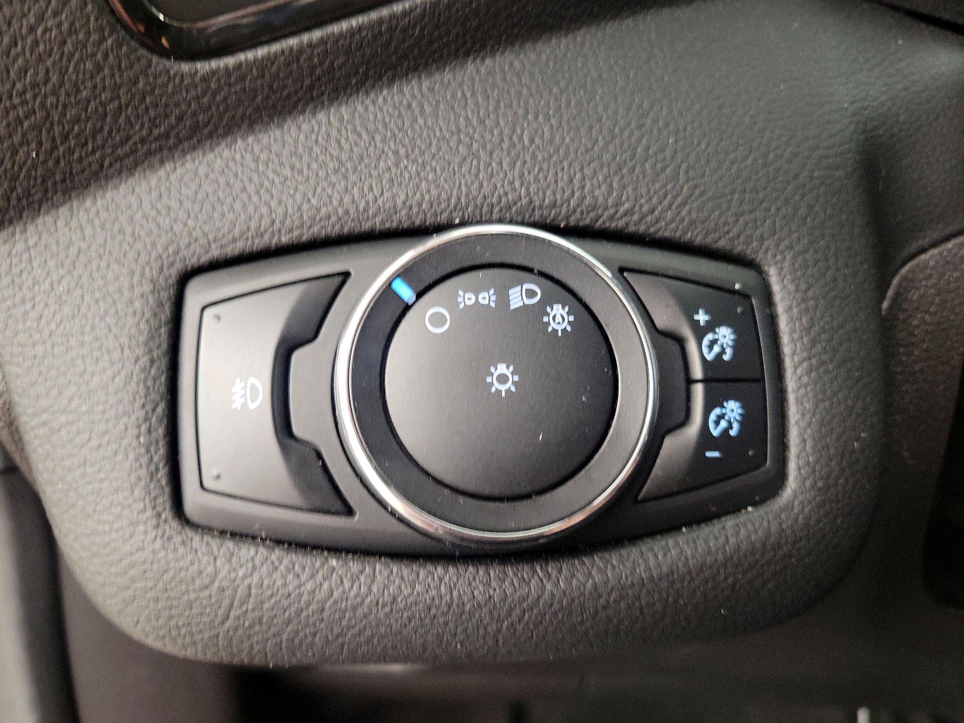 Thumbnail: 2014 Ford Escape - 13