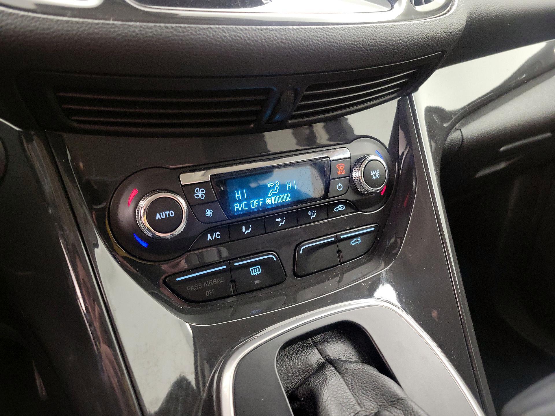 Thumbnail: 2014 Ford Escape - 16