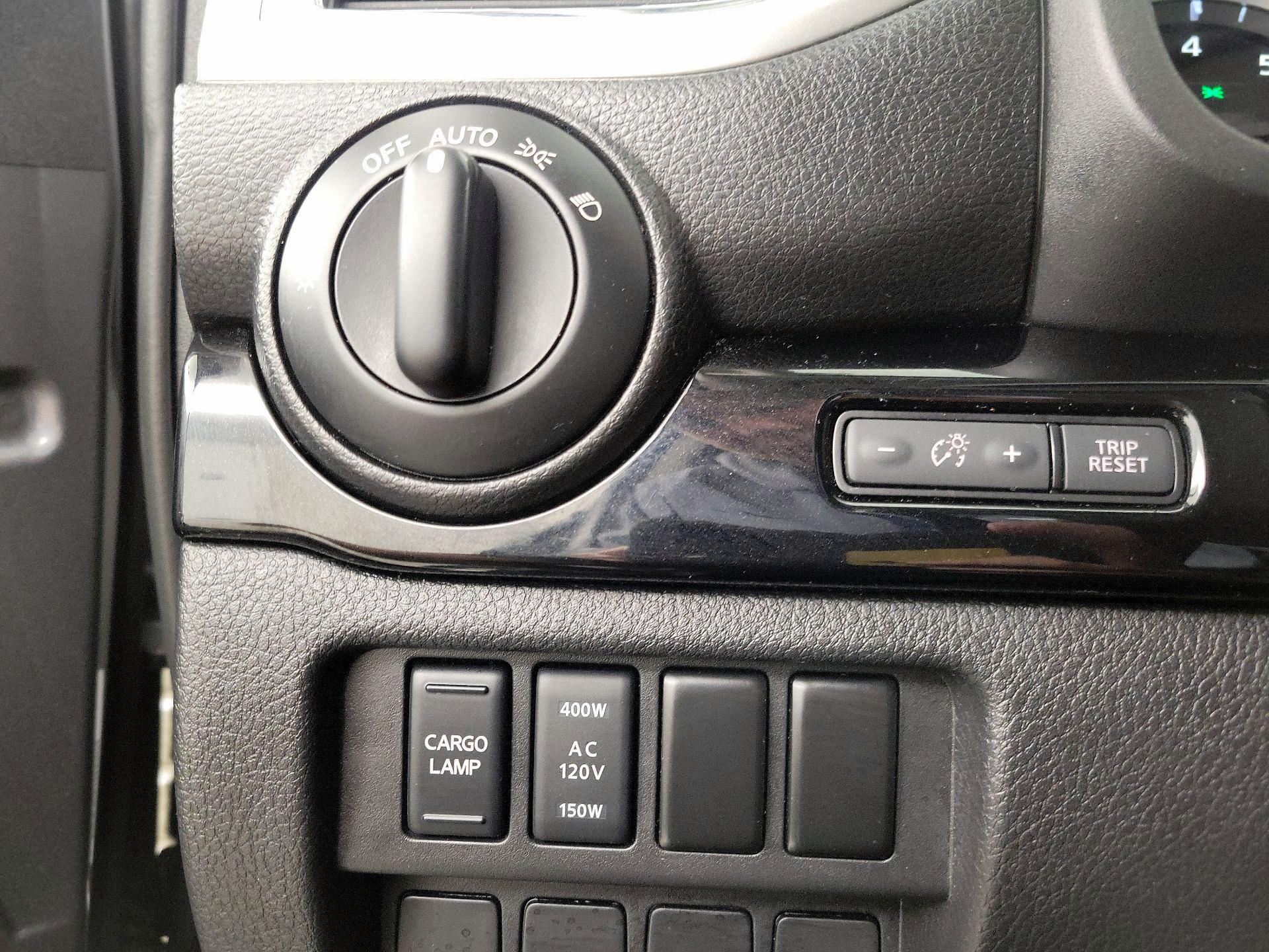 Thumbnail: 2021 Nissan Titan - 13