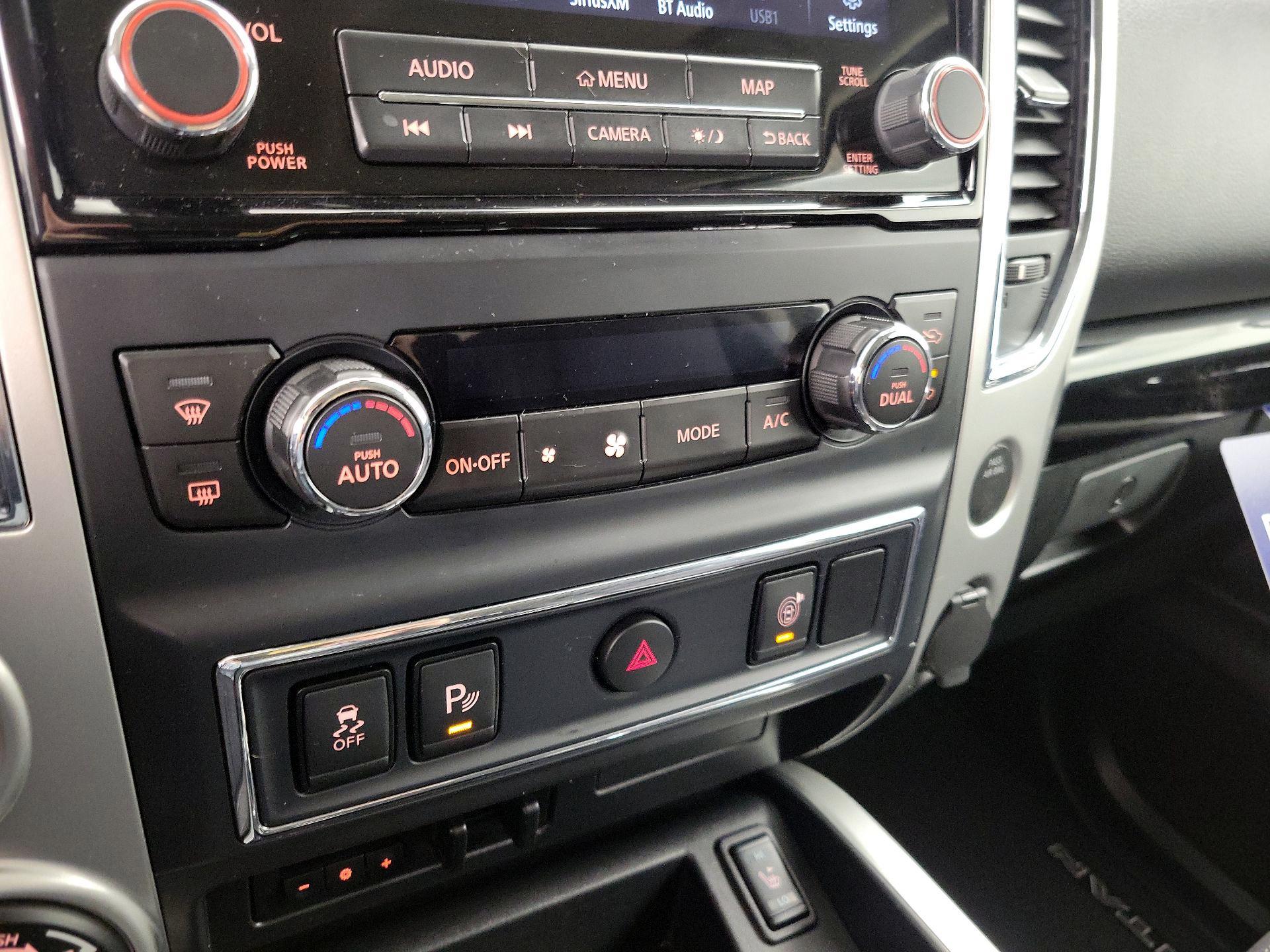 Thumbnail: 2021 Nissan Titan - 17