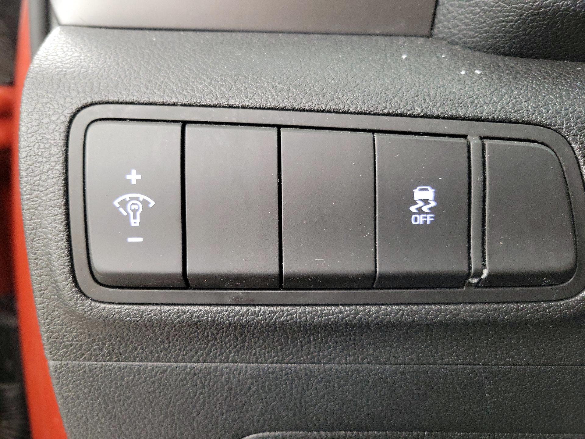 Thumbnail: 2017 Hyundai Tucson - 13