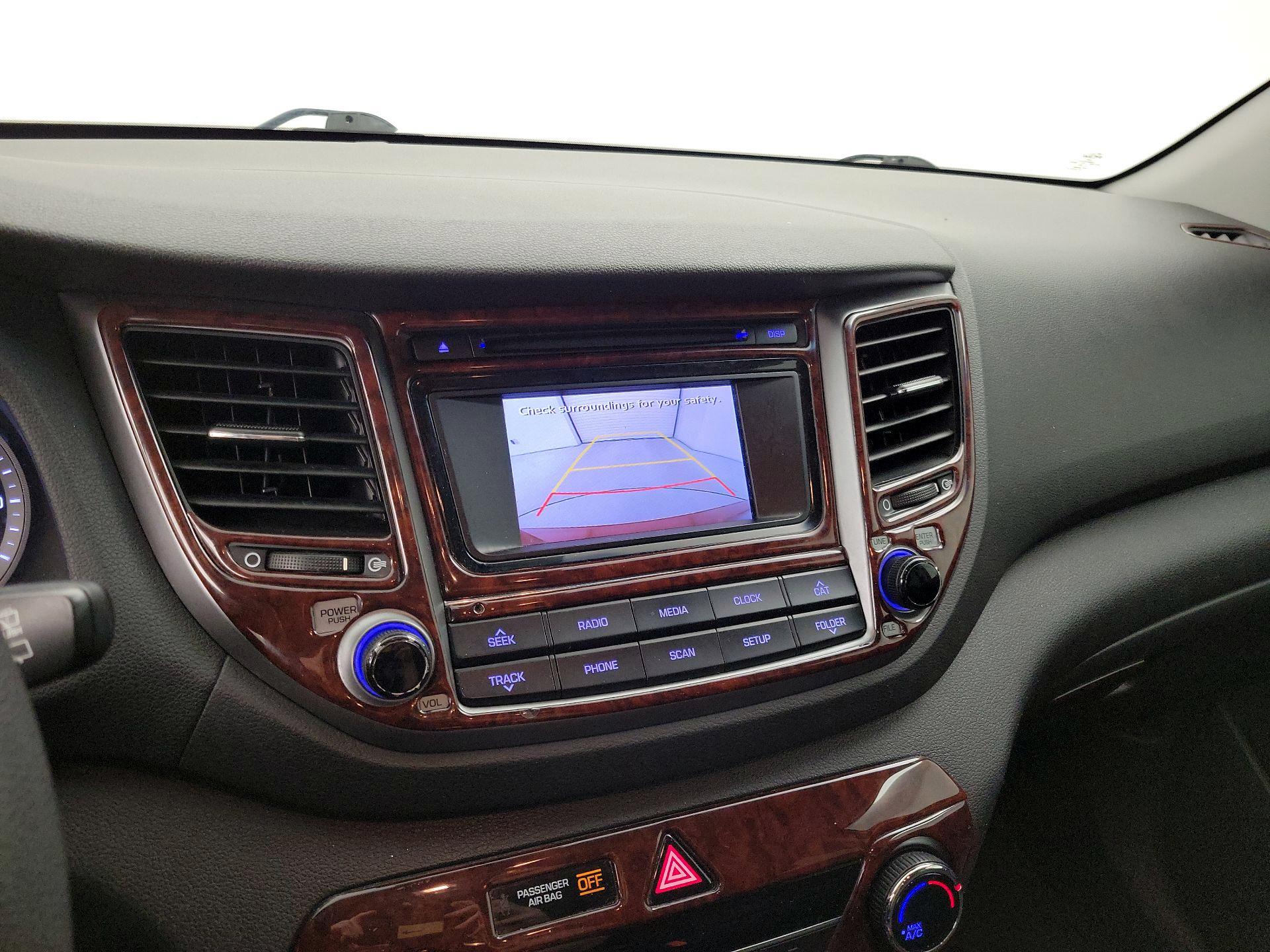 Thumbnail: 2017 Hyundai Tucson - 14