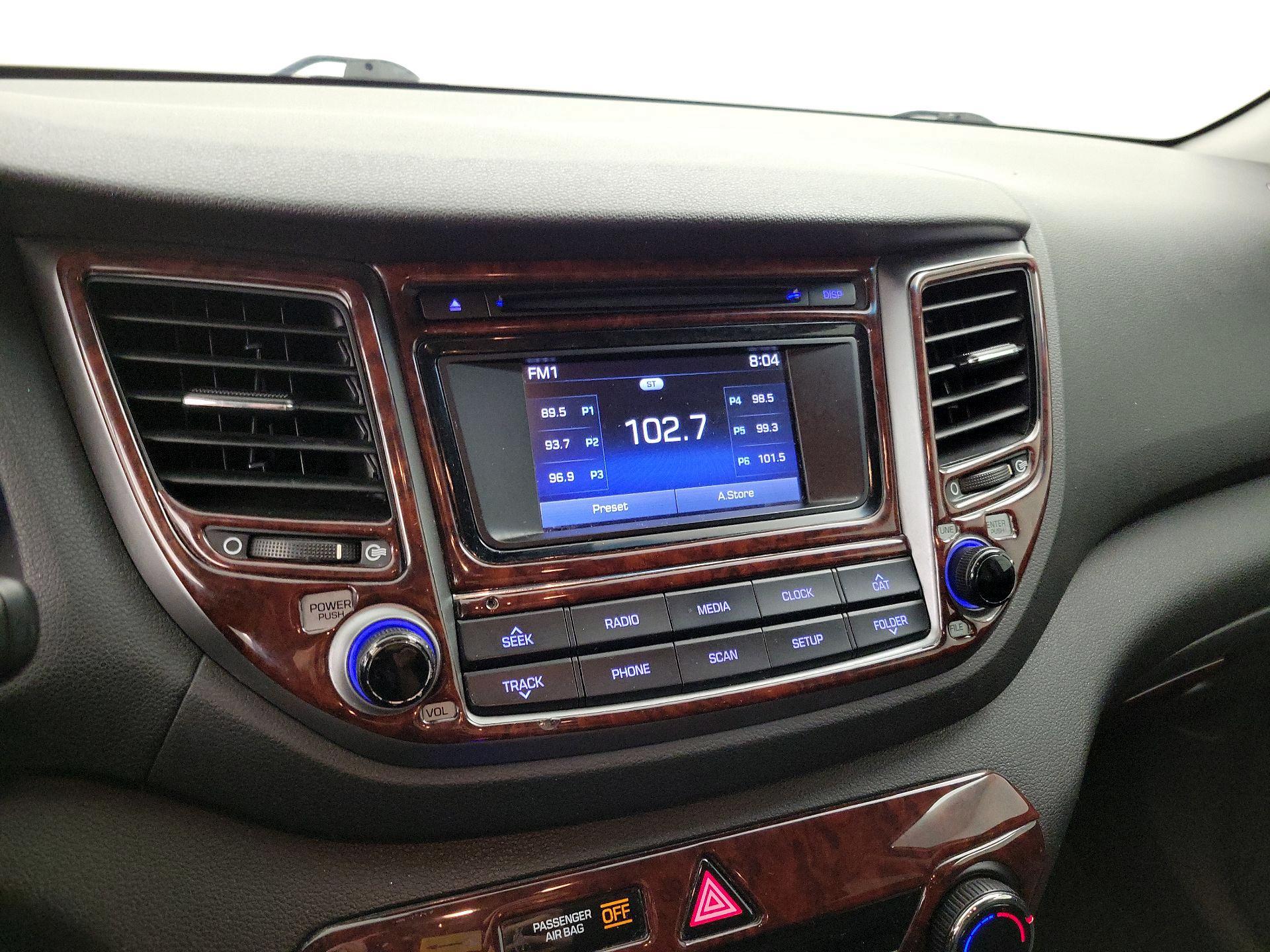 Thumbnail: 2017 Hyundai Tucson - 15