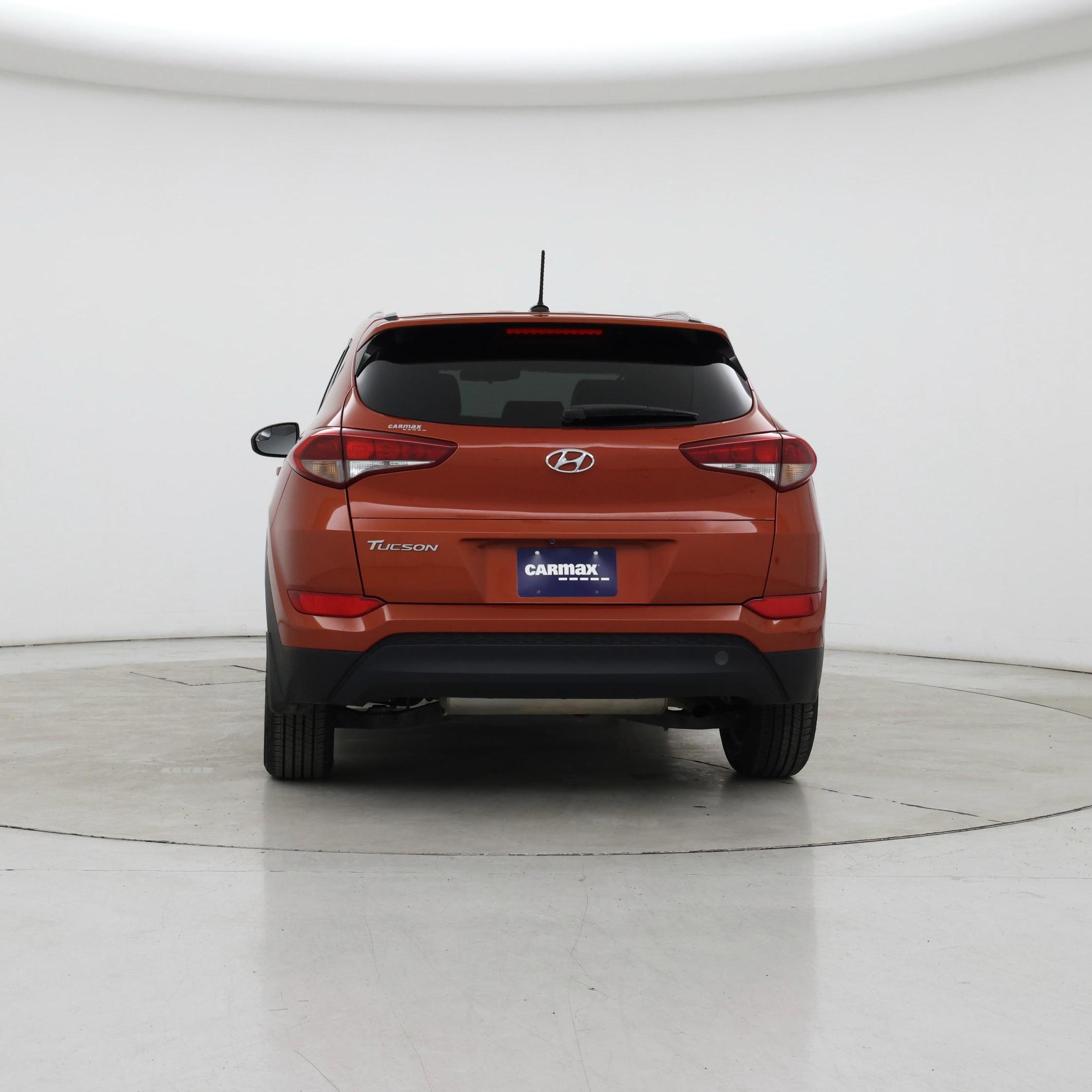 Thumbnail: 2017 Hyundai Tucson - 4