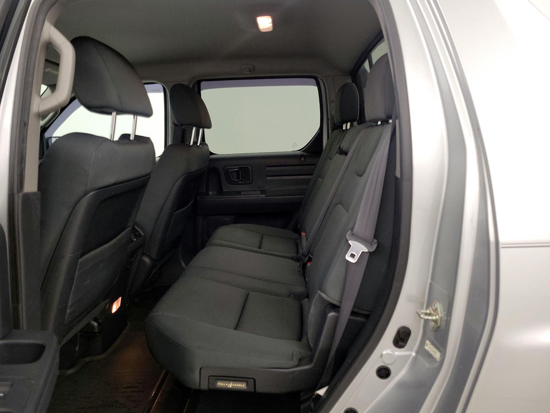 Thumbnail: 2014 Honda Ridgeline - 19