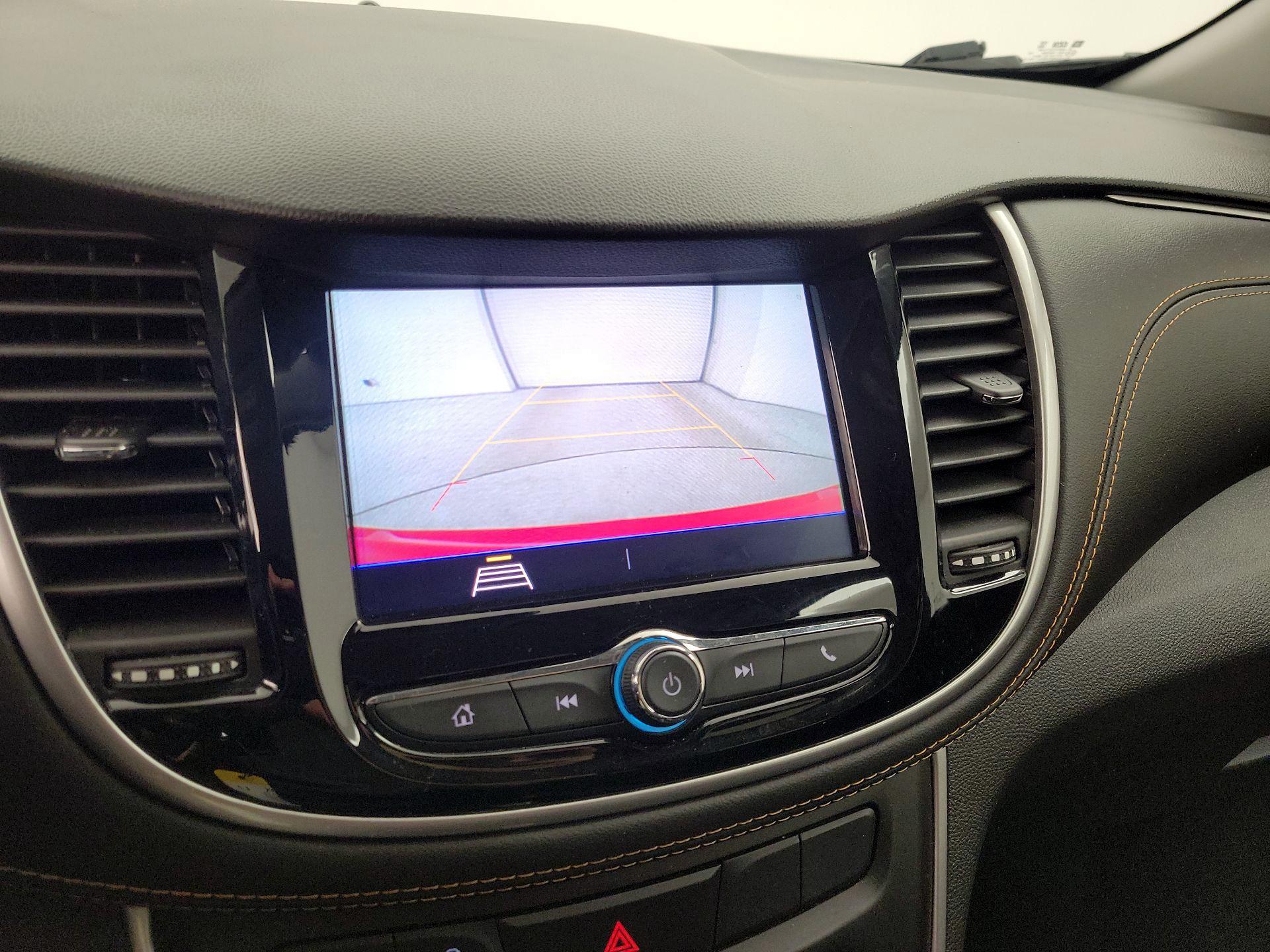 Thumbnail: 2020 Chevrolet Trax - 14