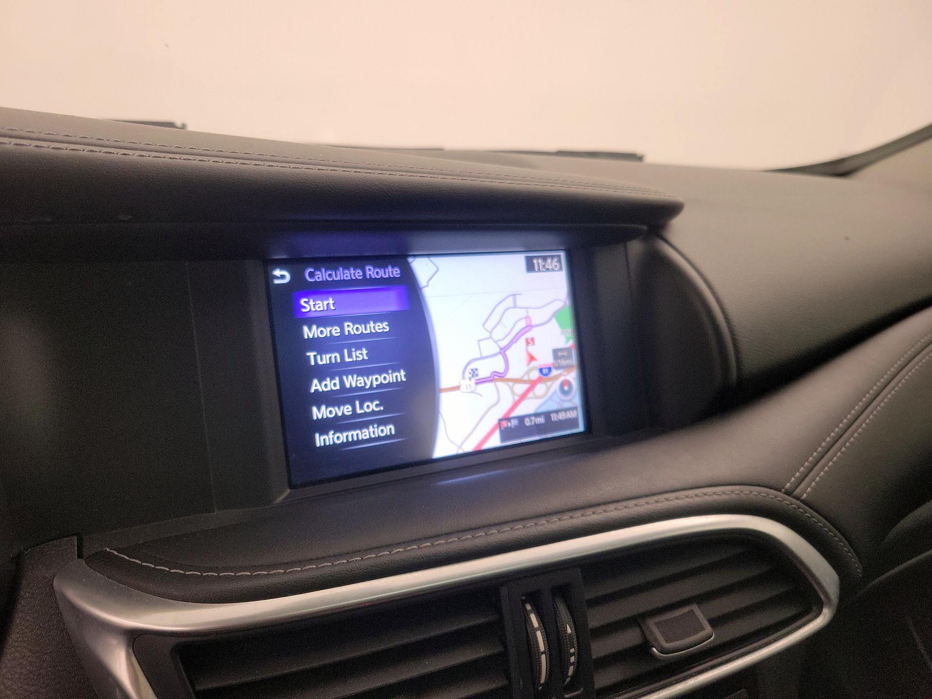 Thumbnail: 2018 INFINITI QX30 - 14