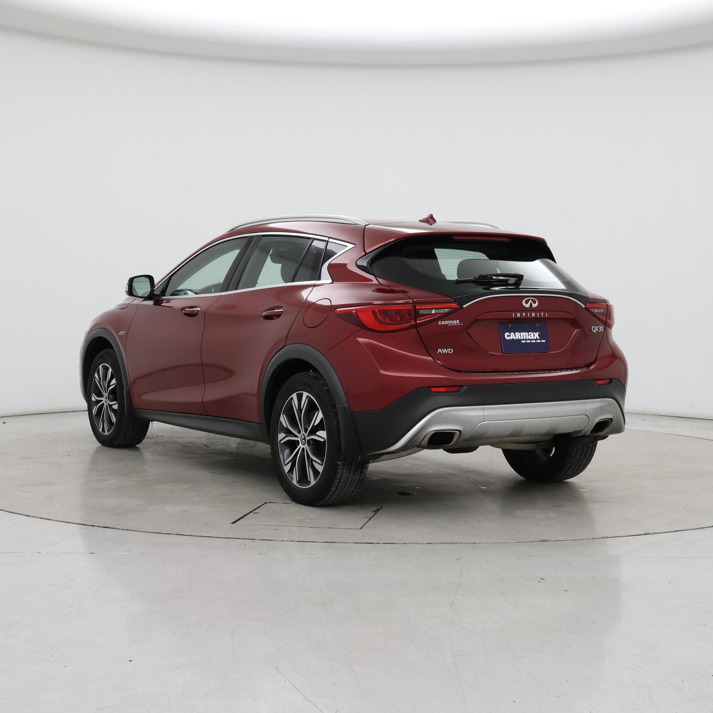 Thumbnail: 2018 INFINITI QX30 - 2