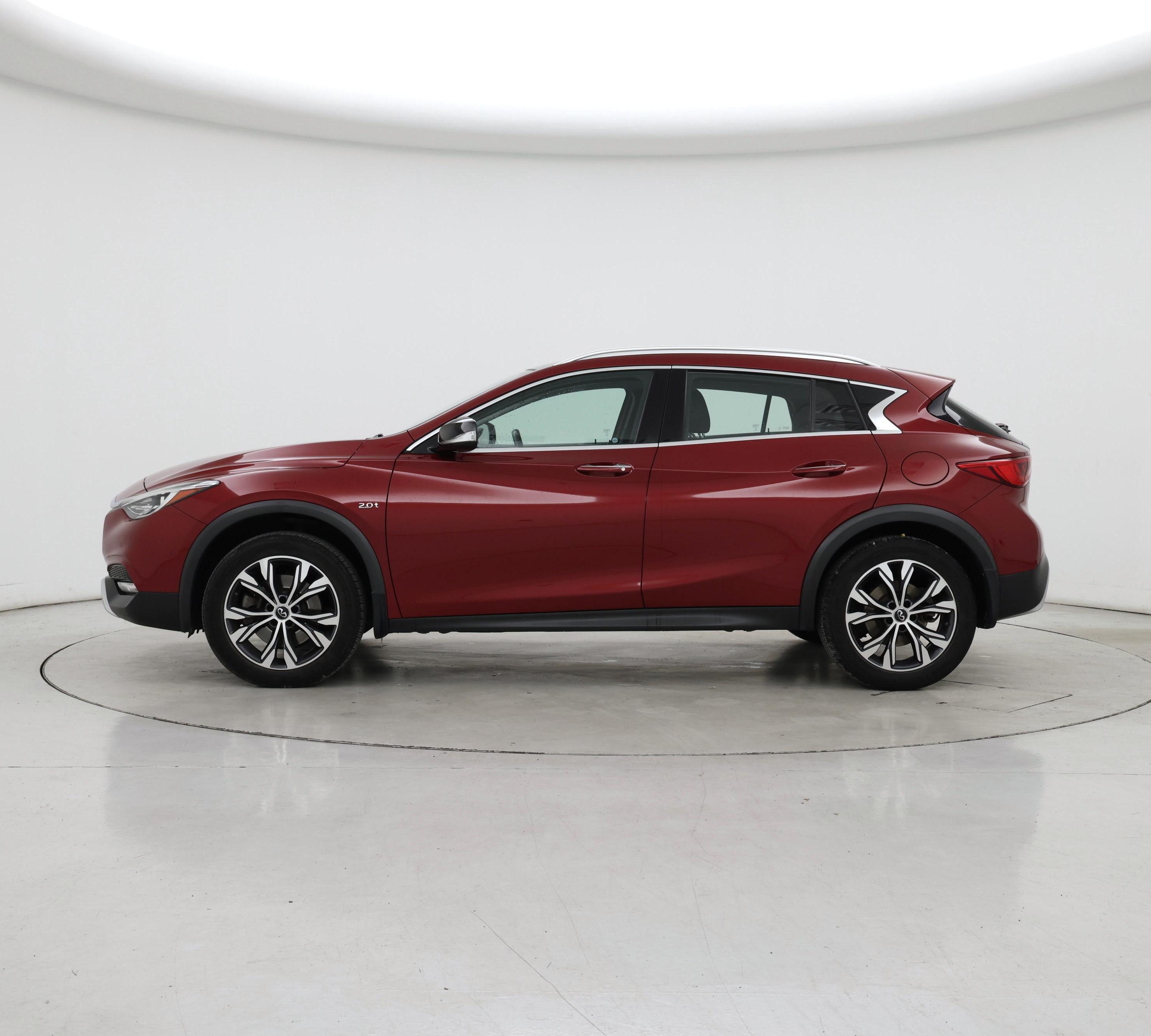 Thumbnail: 2018 INFINITI QX30 - 3
