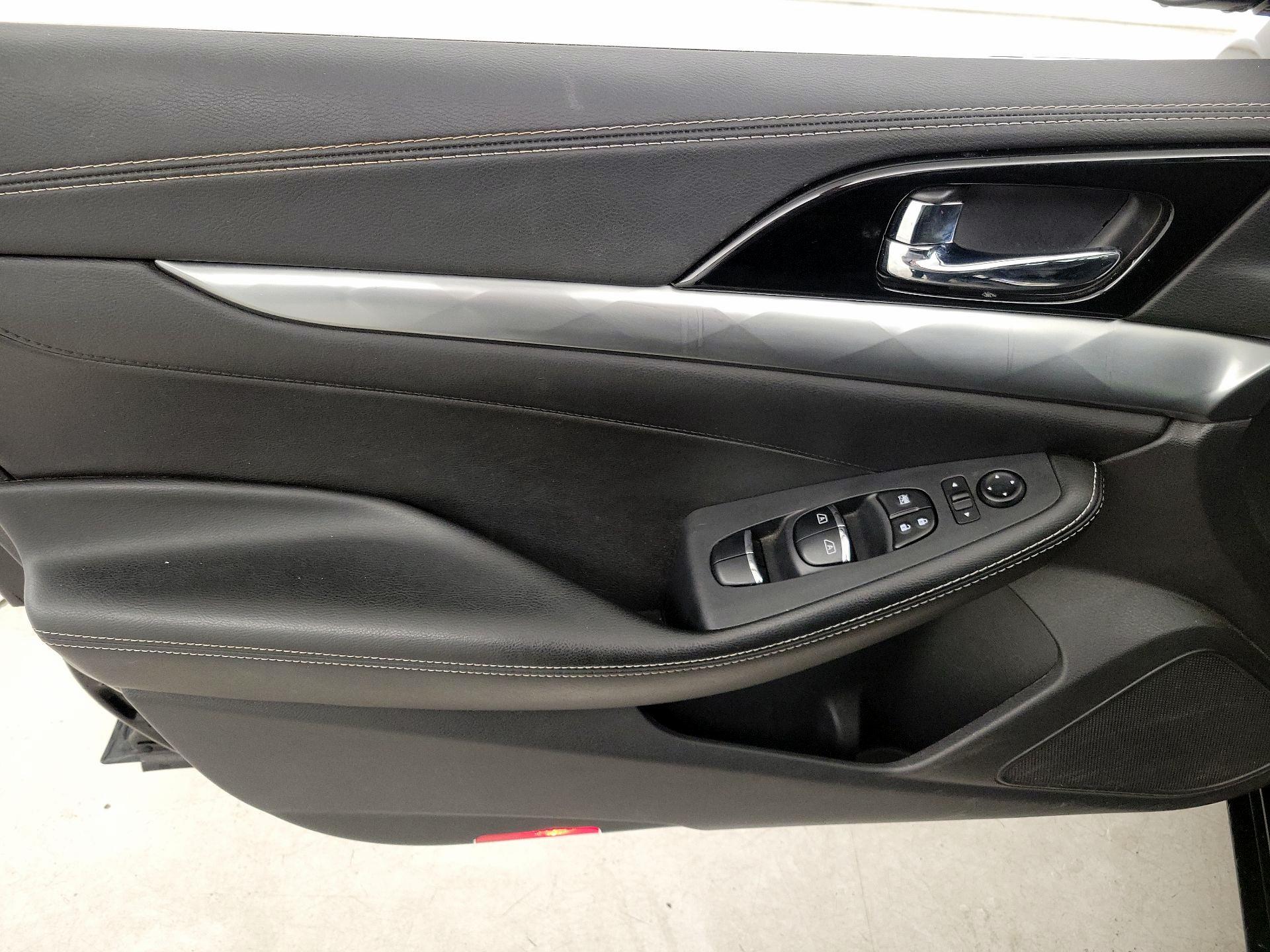 Thumbnail: 2020 Nissan Maxima - 12