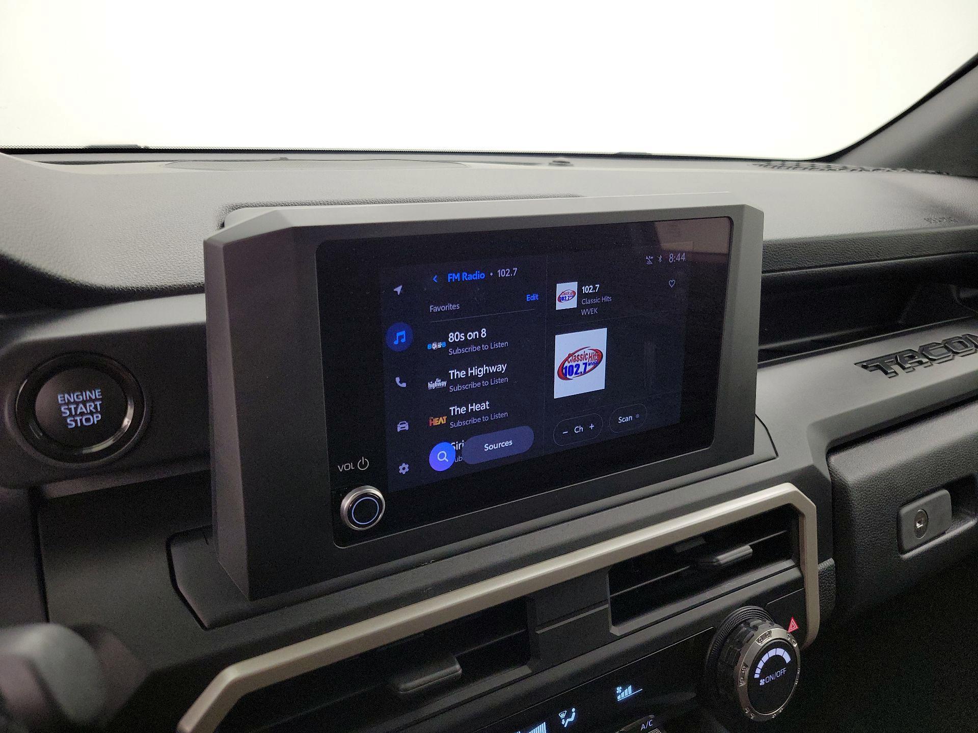 Thumbnail: 2024 Toyota Tacoma - 15