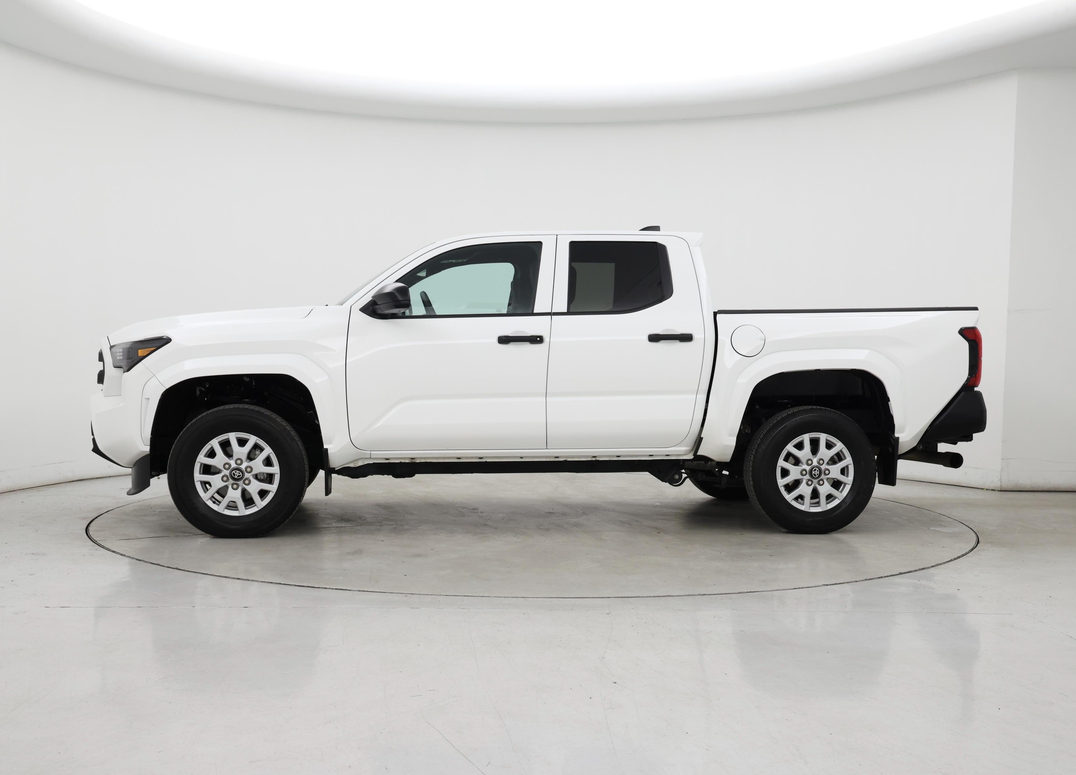 Thumbnail: 2024 Toyota Tacoma - 3