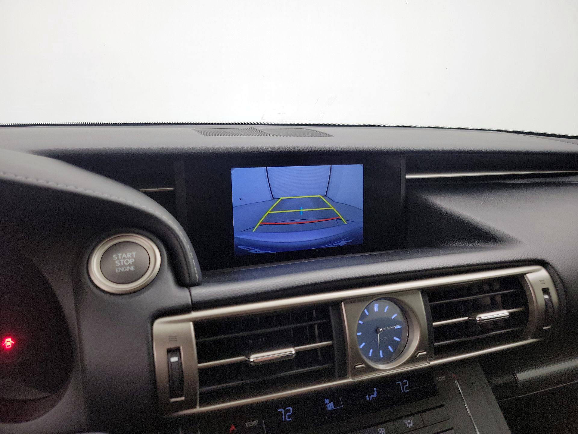 Thumbnail: 2016 Lexus IS - 15