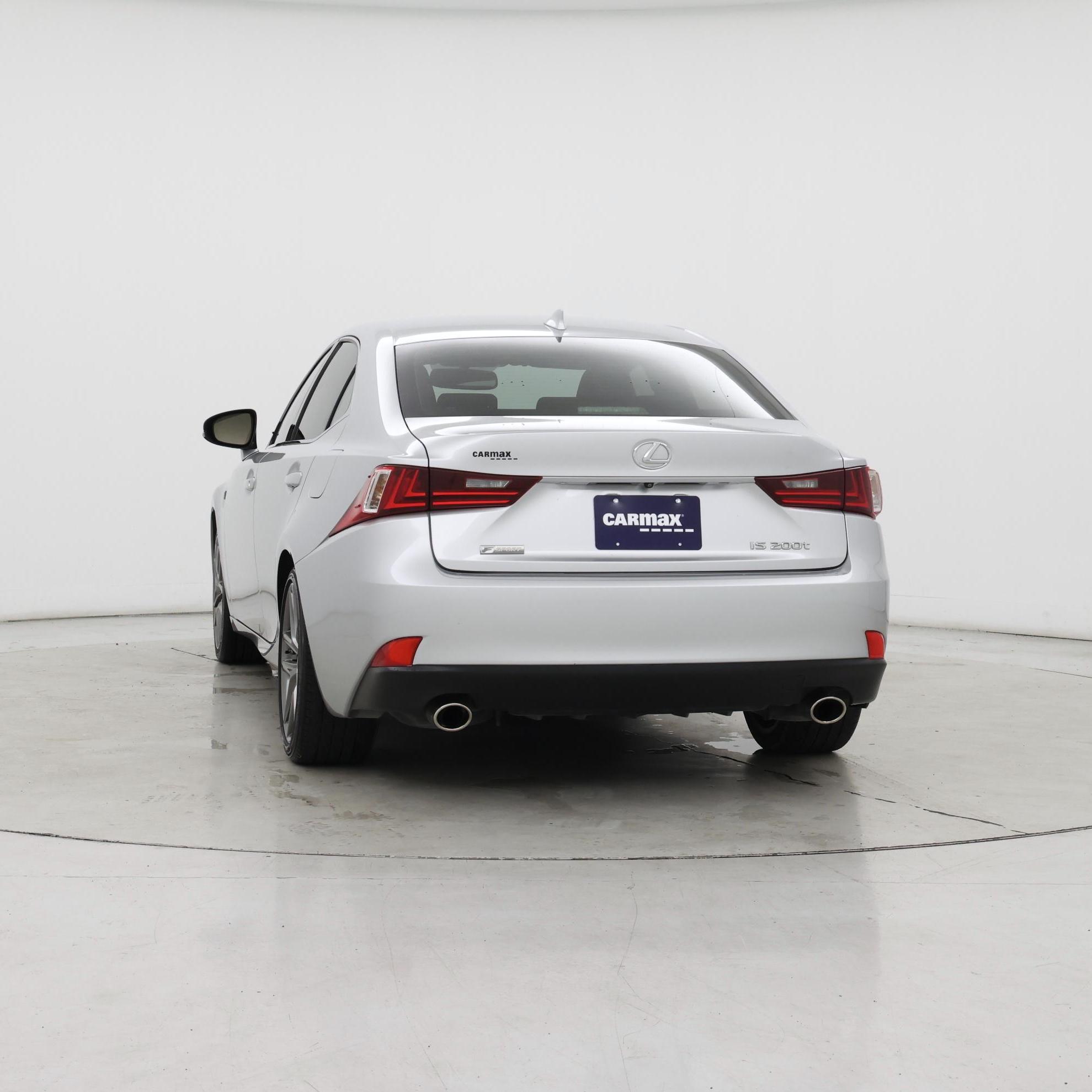 Thumbnail: 2016 Lexus IS - 8