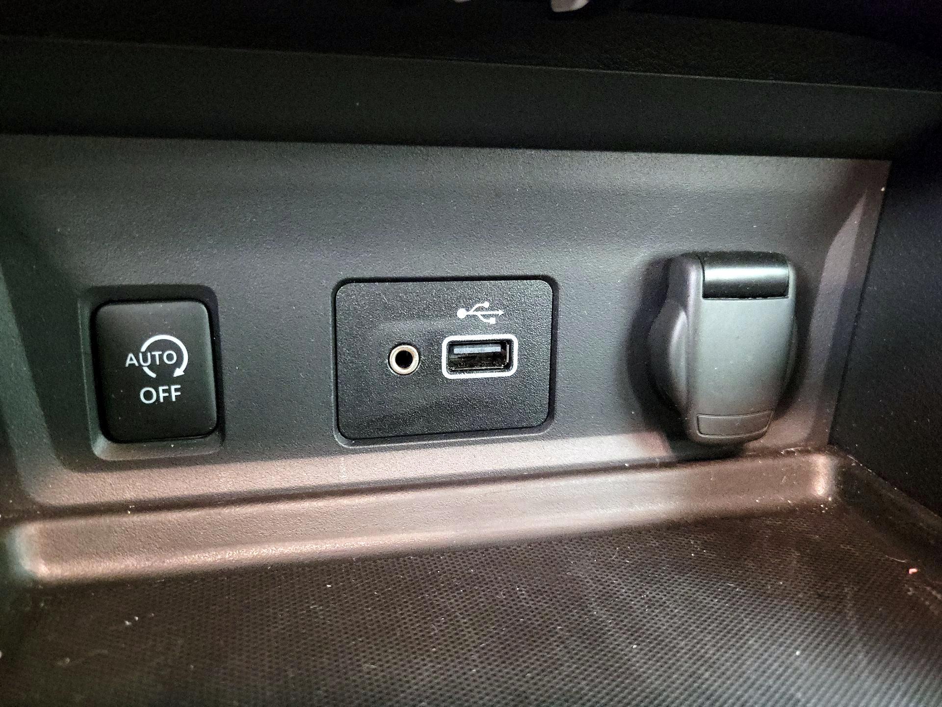 Thumbnail: 2024 Nissan Sentra - 18