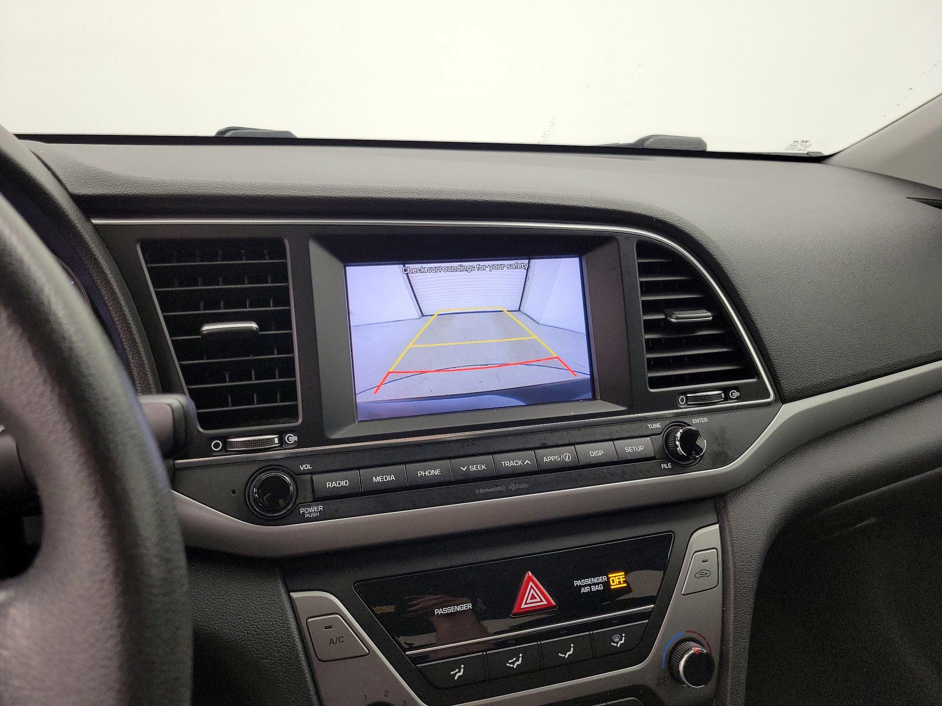 Thumbnail: 2018 Hyundai Elantra - 14